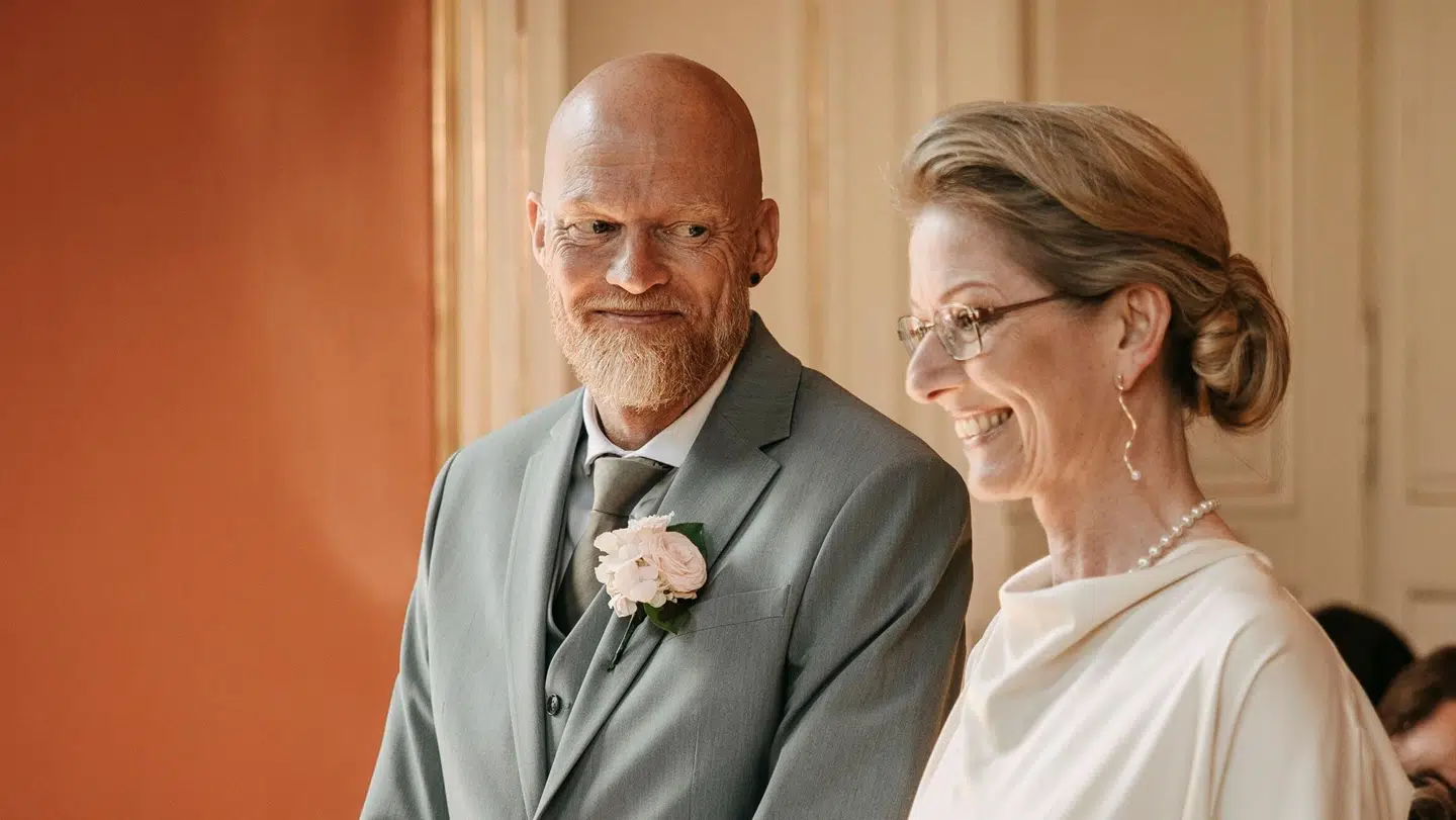 Den 50-årige brandmand Lars Løvendahl fra Faaborg og den 48-årige sagsbehandler Lone Koch fra Kolding blev 'Gift ved første blik' i DR-hittet. Foto: Brian Lichtenstein / Snow Productions