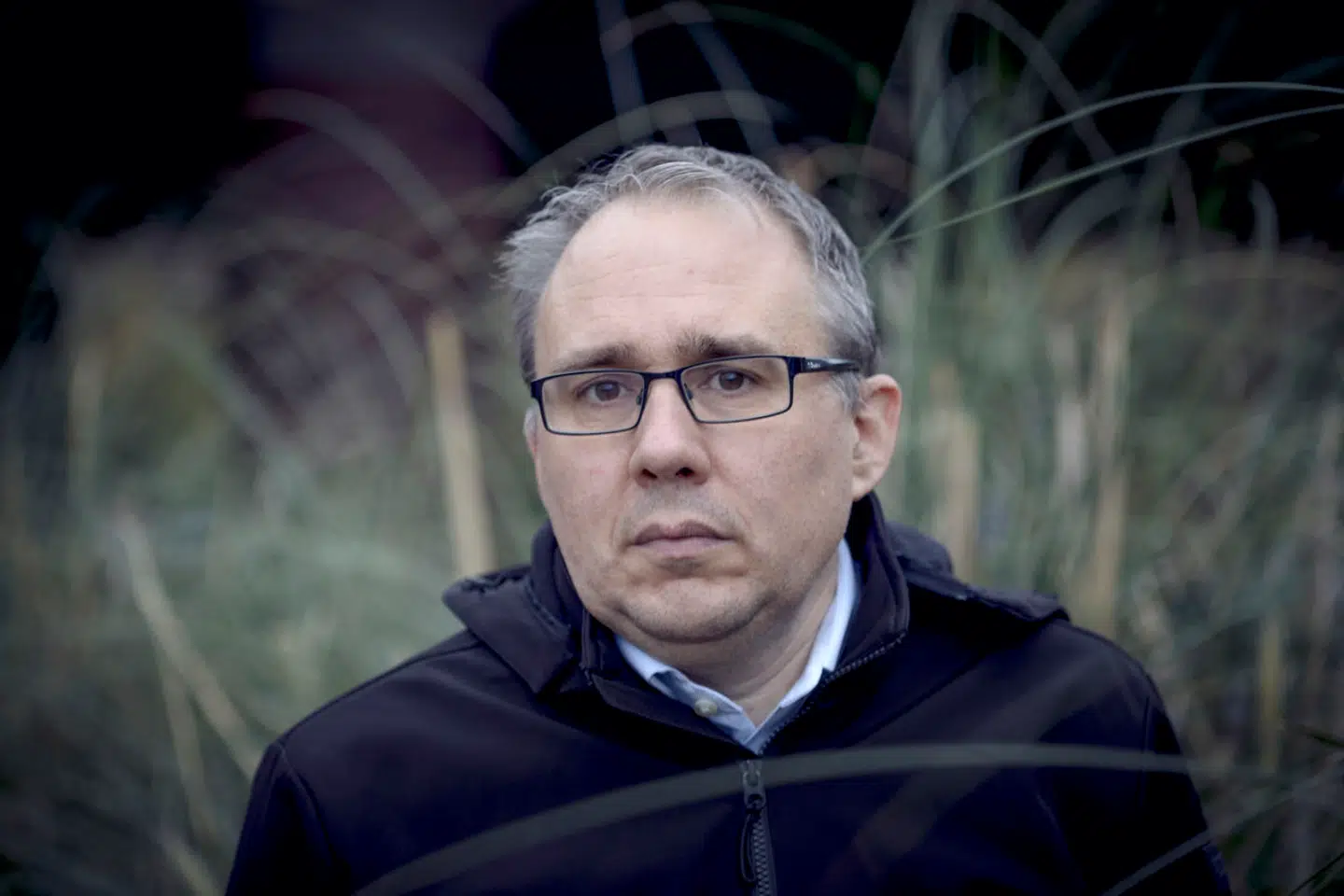 Professor Mathias Lasgaard har set ensomheden ramme flere og flere danske unge gennem de seneste år. Årsagerne er mange, men der er fællestræk for de ensomme.