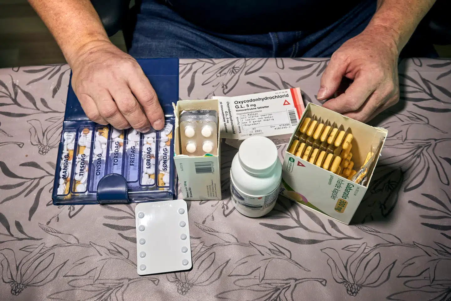 Patienter oplever at få udskrevet meget store mængder af stærke morfinpiller og andre opioider, selvom de måske kun har brug for ganske få i de første dage efter en operation. Det vil læger, apoteker og politikere nu have sat en stopper for.