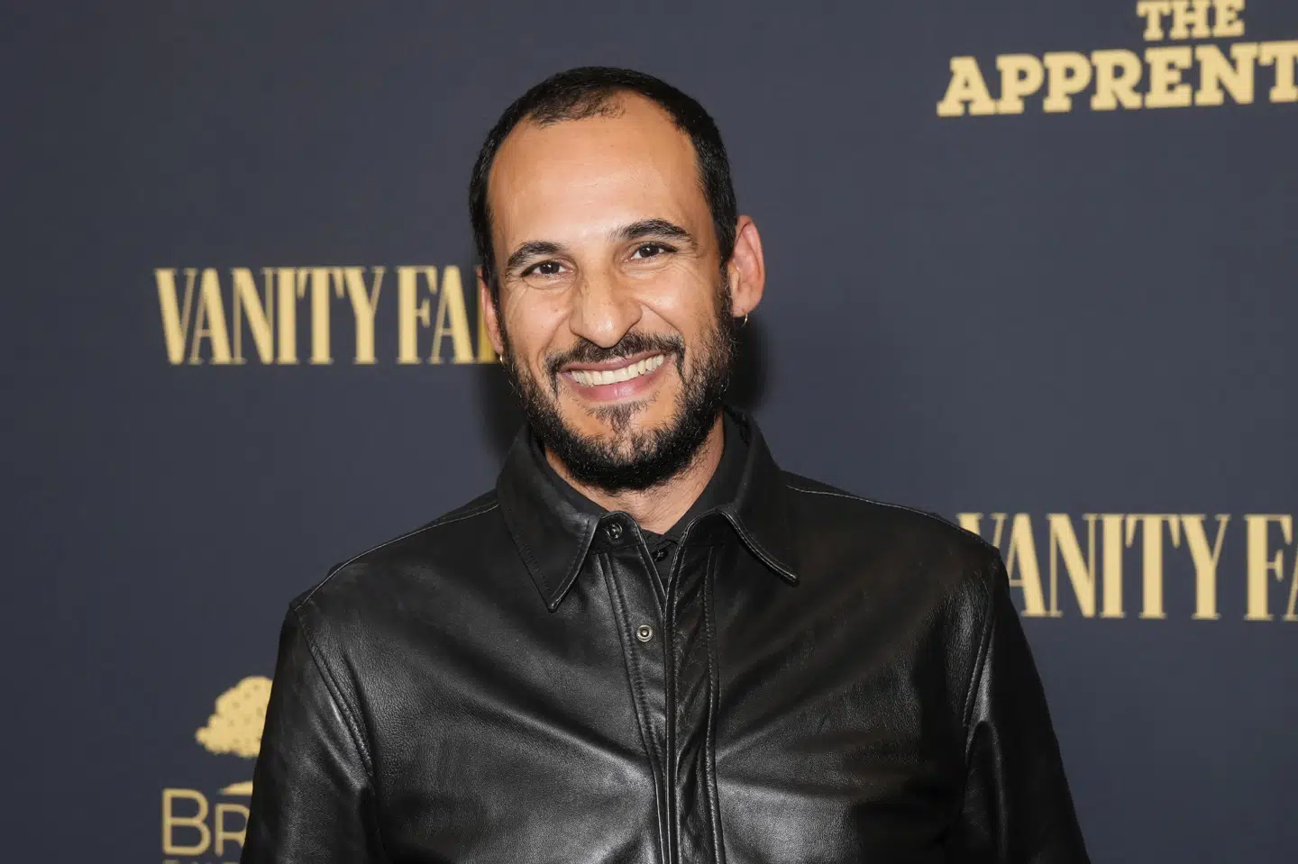 Filminstruktør Ali Abbasi deltog i premieren af sin film "The Apprentice" i New York Theater sidste uge. Ifølge ham, har han gjort noget rigtigt, hvis begge fløje på det amerikanske politiske spektrum er utilfredse med filmen.