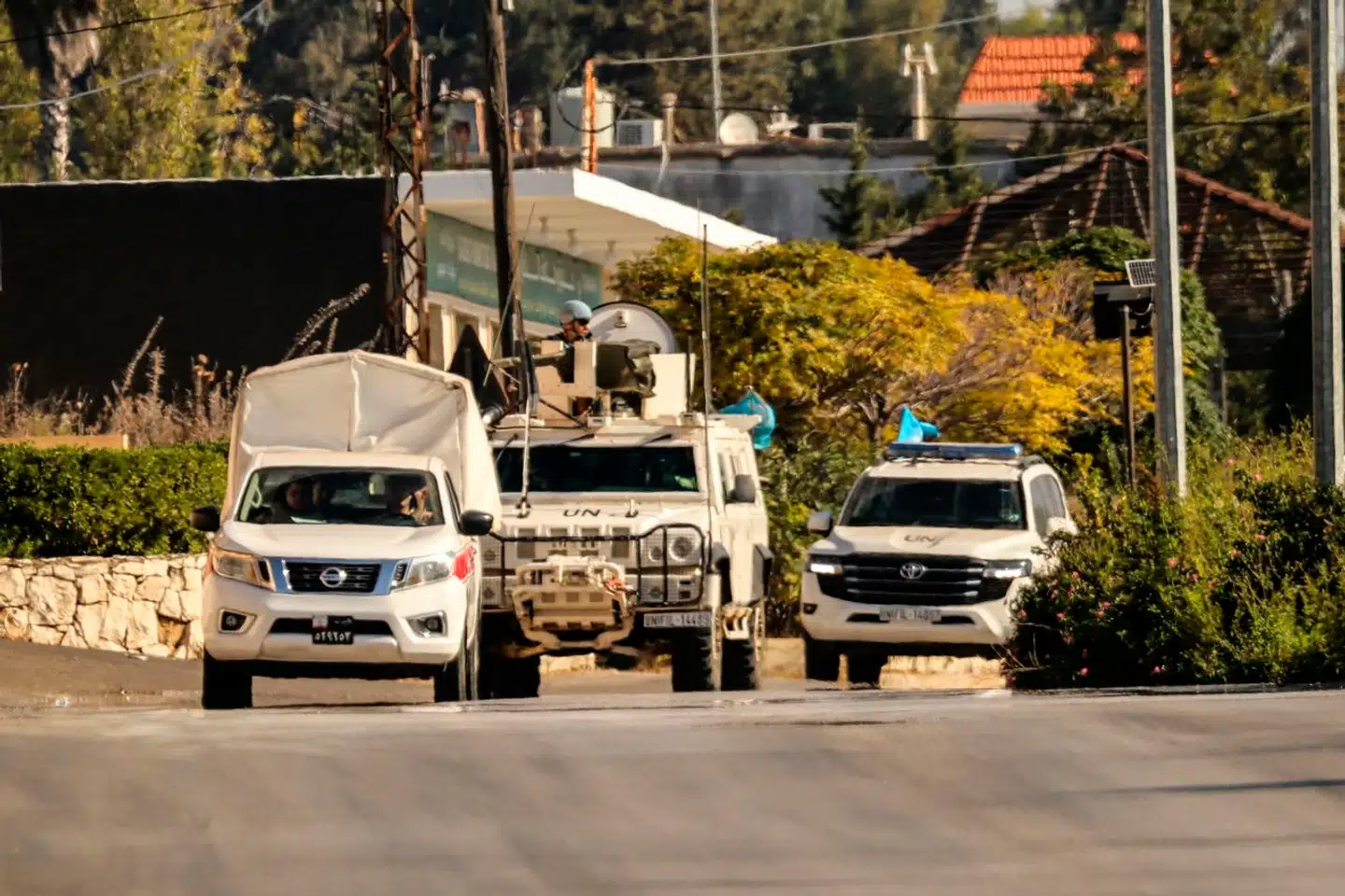 I alt fem soldater fra UNIFIL, der er FNs fredsbevarende mission i Libanon, meldes sårede i israelske angreb i løbet af ugen. Angreb, der søndag bliver fordømt af 40 af verdens ledere i en fælles erklæring.