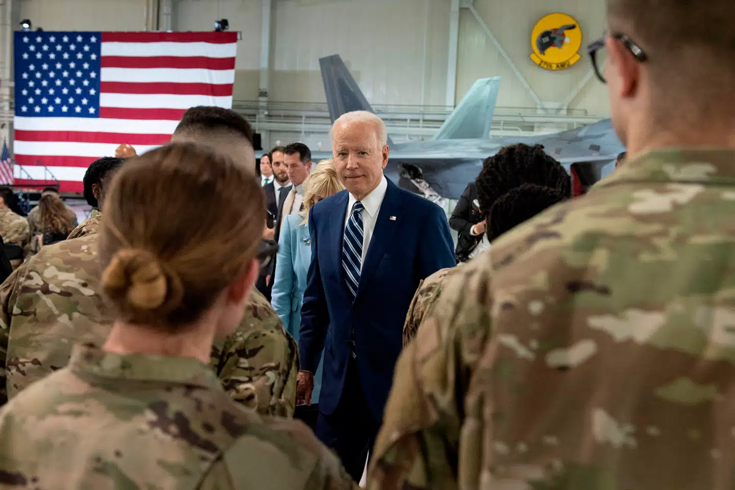 Den amerikanske præsident, Joe Biden, har tidligere besøgt Langley-basen i Virginia, som har oplevet en række mystiske drone-hændelser.