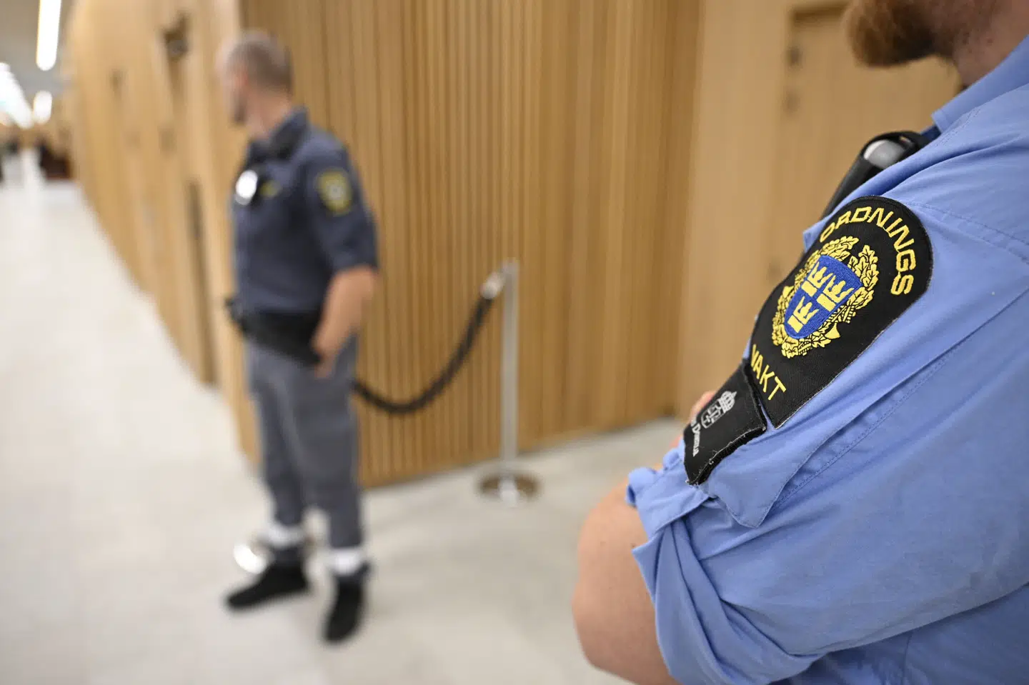 Retssagen mod Rasmus Paludan finder sted i tingsretten i Malmø, men hovedpersonen selv er ikke til stede mandag.