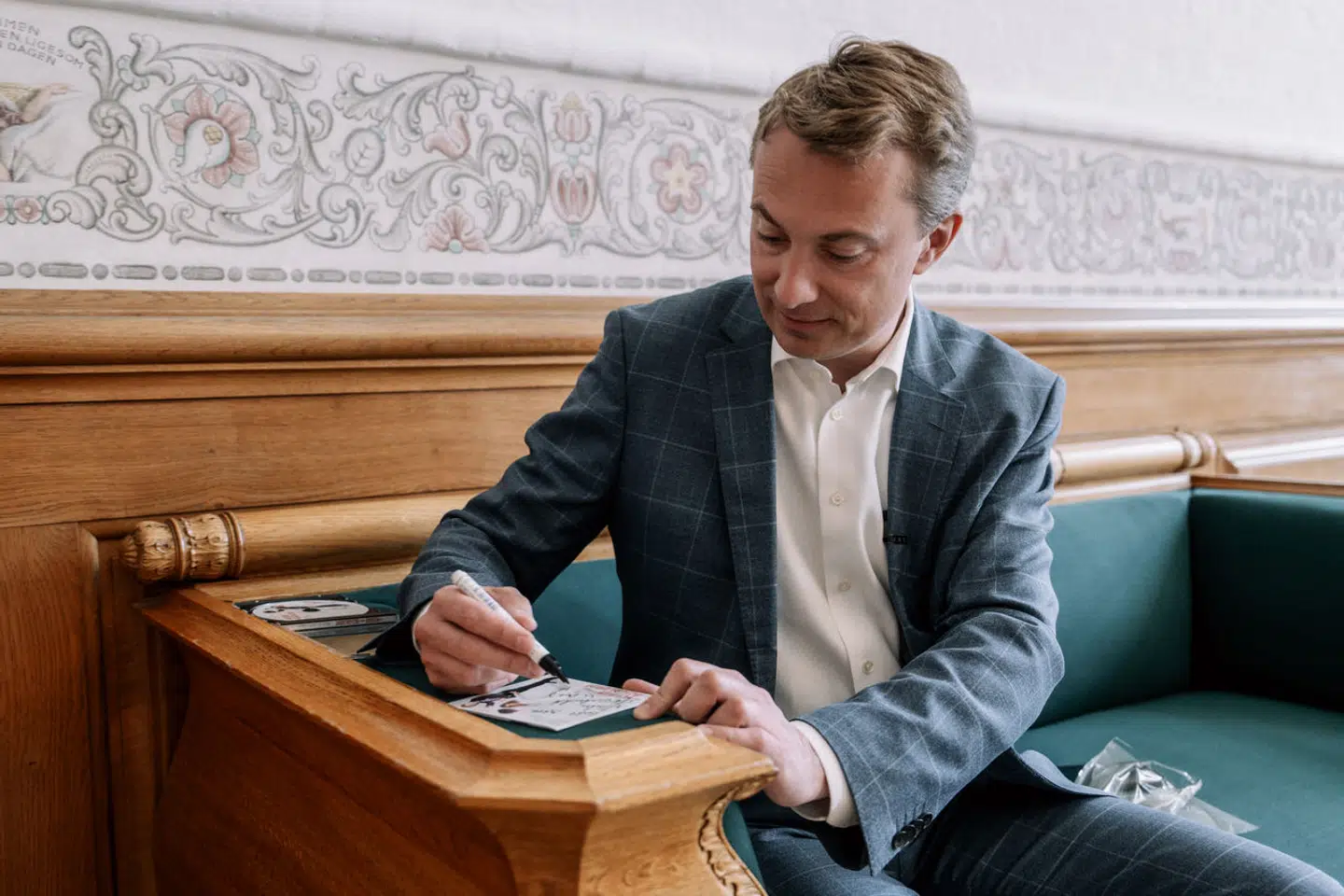 Der er lighedspunkter mellem Morten Messerschmidts nye racismesag og anklagen for pornografi mod Wilhelm Freddie i 1937, mener Peter Garde.