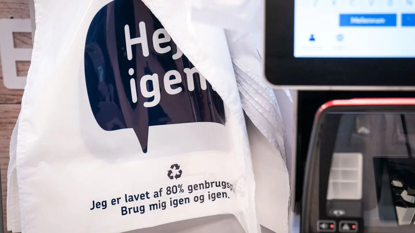 Plastikposer i Føtex Food på Store Kongensgade i København, fredag den 20. december 2019. Med finansloven for 2020 stiger afgiften af plastikposer.. (Foto: Niels Christian Vilmann/Ritzau Scanpix)