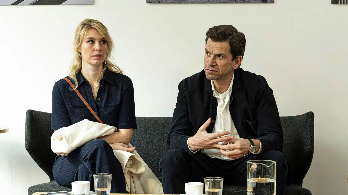 Helene Reingaard Neumann, der privat er gift med Thomas Vinterberg spillede også med i 'Druk', mens det er første gang, at Nikolaj Lie Kaas arbejder med den danske Oscar-vinder.