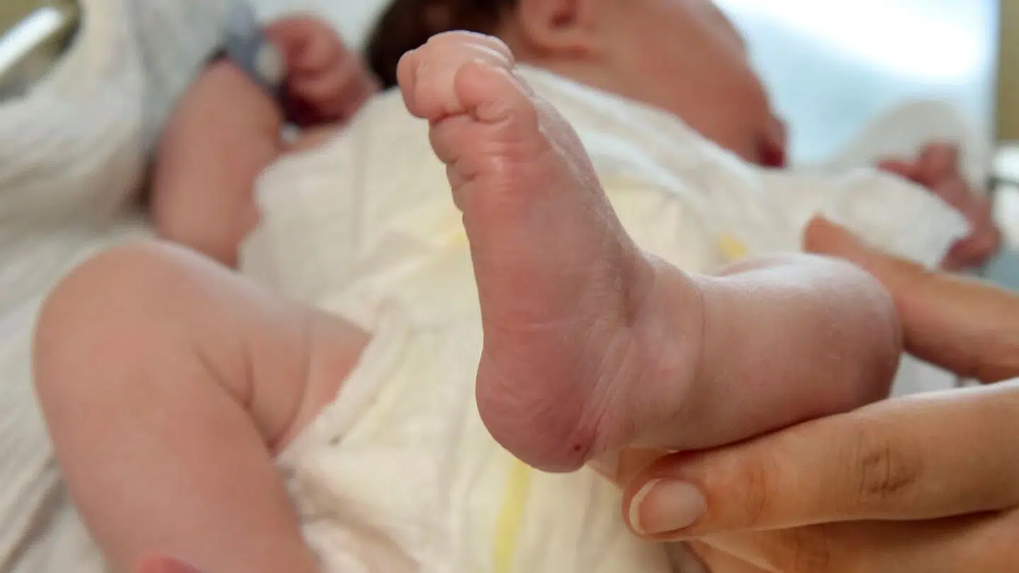 Det kan nu blive en ekstra dyr affære at benytte sig af en udenlandsk surrogatmor i