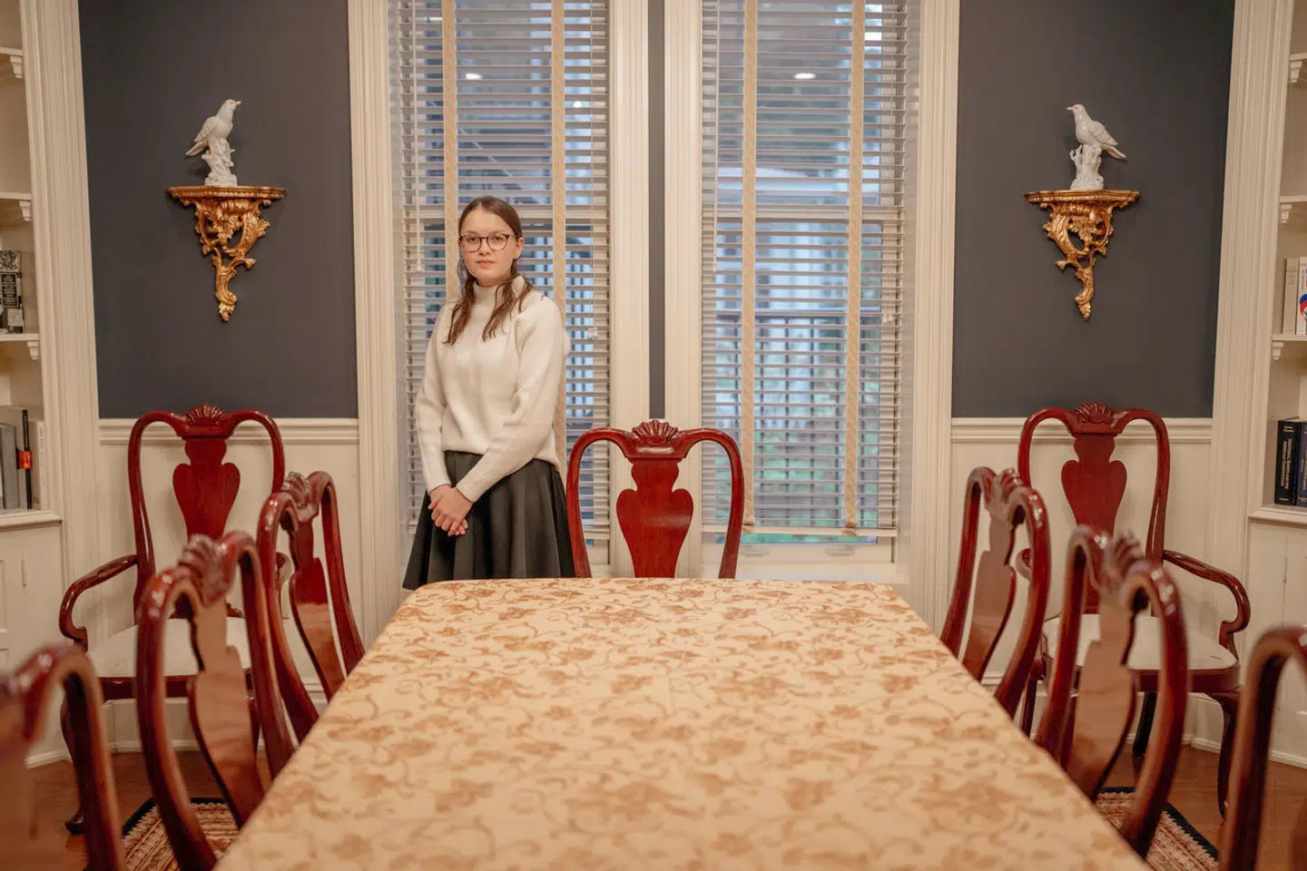 Selvcensur og frygt har spredt sig og truer ytringsfriheden på USAs fineste universiteter, lyder advarslen fra en alarmeret højrefløj. Som konservativ studerende på eliteuniversitetet har Alexandra Orbuch bogstaveligt mærket en ophedet amerikansk værdikamp på egen krop.