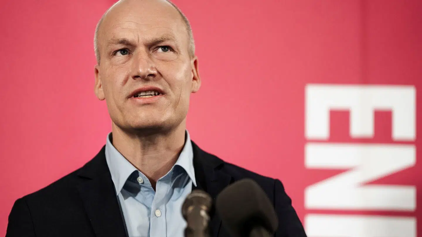 Enhedslistens partitop tager nu kraftig afstand fra protestgruppen Rødt Venstre, som arbejder på at kuppe partiet indefra.