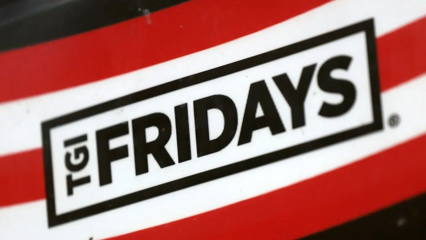 Den populære restaurantkæde TGI Fridays står ifølge Bloomberg foran en konkursbegæring.