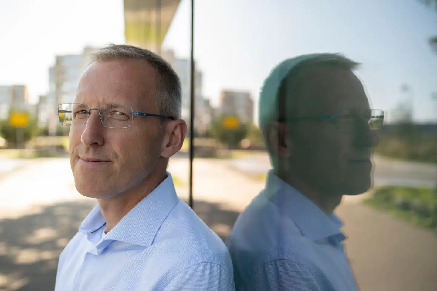 Tom Vile Jensen er underdirektør i pensionssektorens lobbyorganisation Forsikring & Pension og en af dem, der står i kø ved håndvasken.