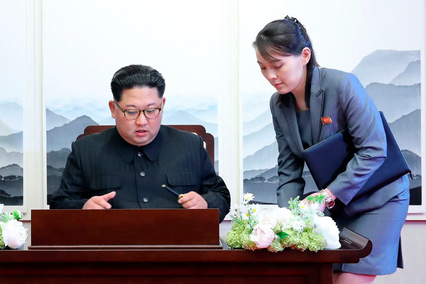 Arkivfoto af Kim Jong-un og Kim Yo-jong i 2018.