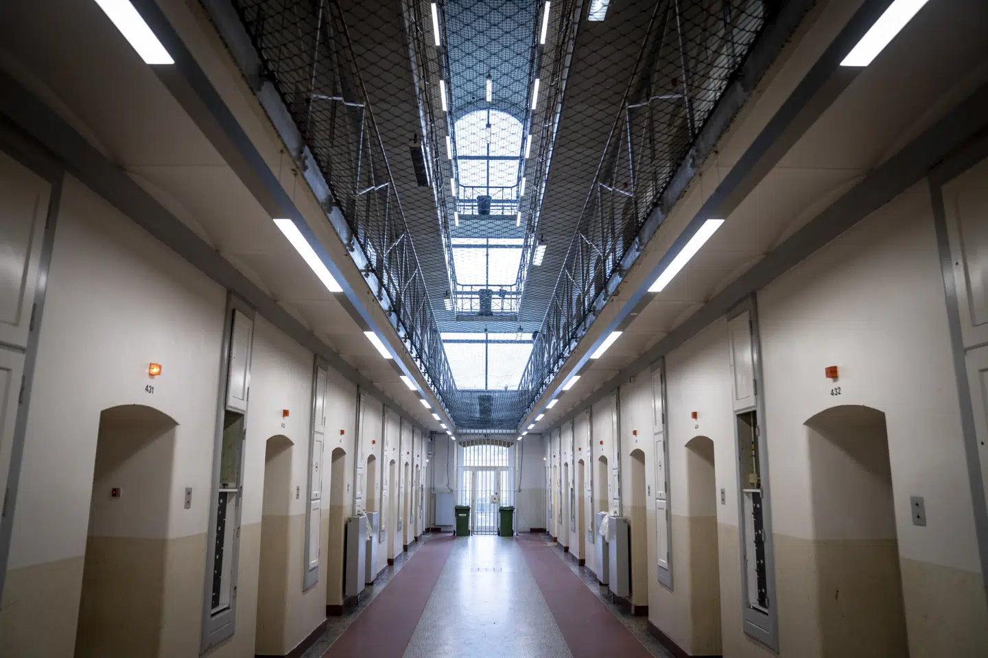 Her ses en gang med celler i Vestre Fængsel i København i 2021. Ifølge Venstres retsordfører er det på bordet i regeringens kommende strafreform, at tiden som varetægtsfængslet skal vægtes højere end tiden som fængslet i et almindeligt fængsel. (Arkivfoto).