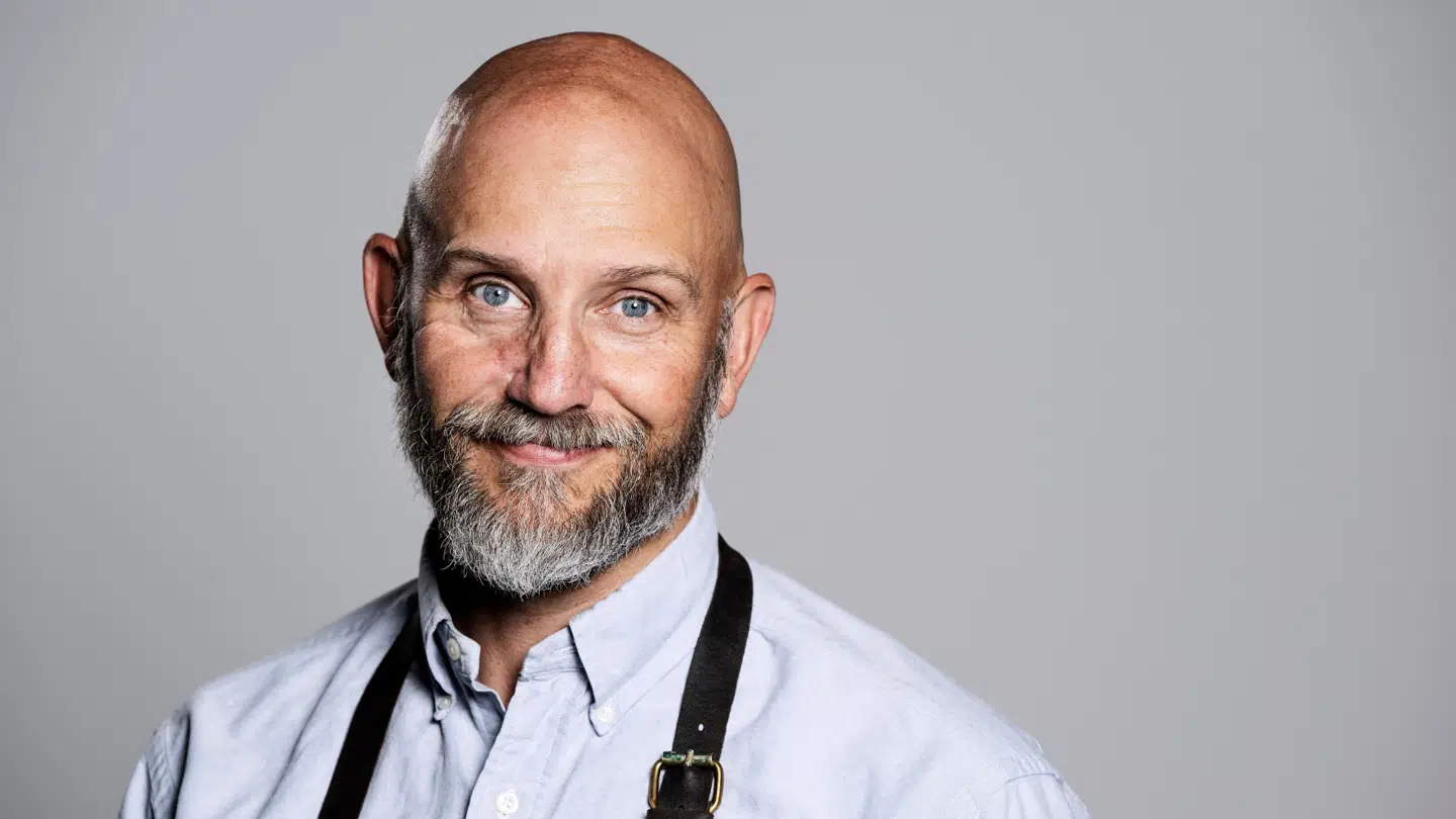 Thomas Castberg, kok og tidligere tv-vært kendt fra fjernsynsprogrammerne Masterchef Danmark og Med kniven for struben. Castberg er i dag creative director for Skagen Group.