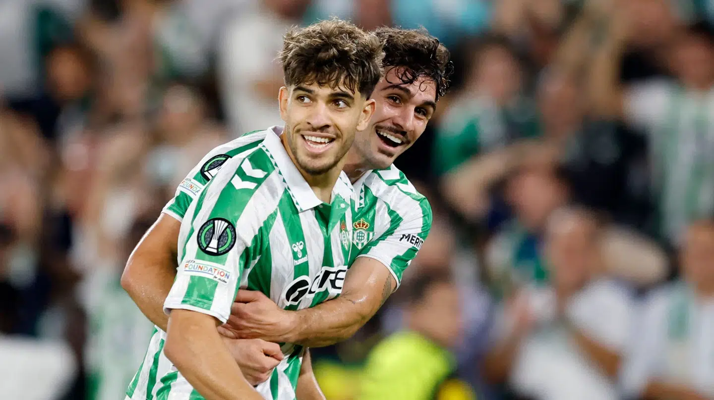 Real Betis' Abde Ezzalzouli scorede en vanvittig kasse mod FC København.