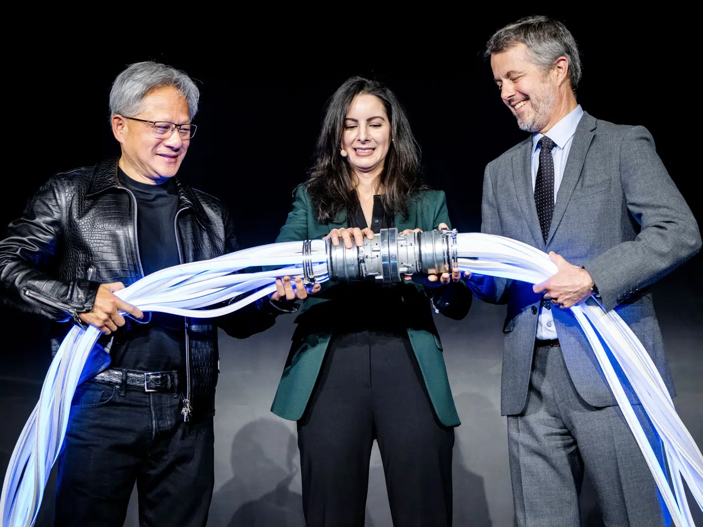 »Kongen har interesseret sig for ai i en årrække, og at vi nu er blandt en håndfuld af lande, som har en supercomputer, er også kong Frederik og Kongehusets fortjeneste,« skriver André Rogaczewski.