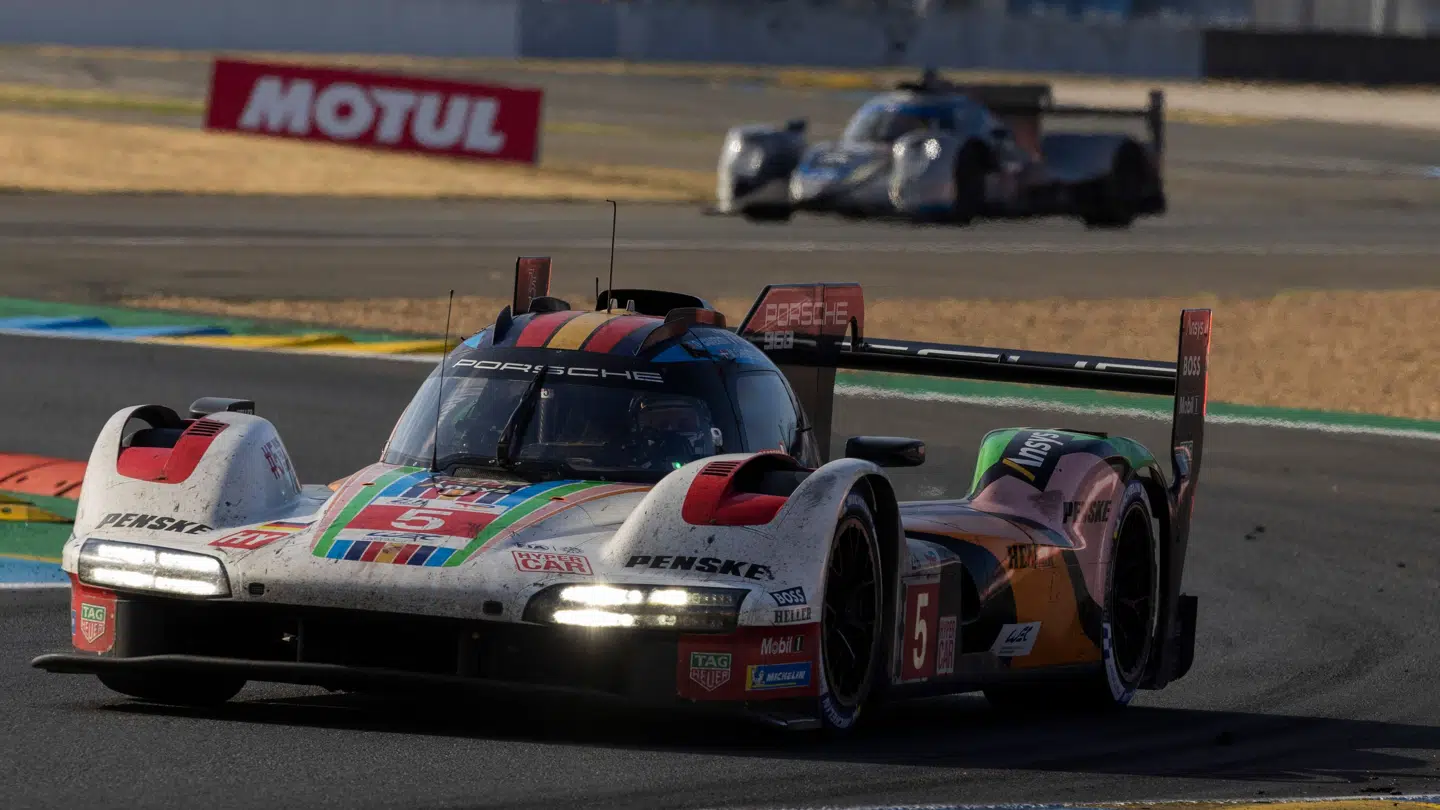 Michael Christensen kan se frem til endnu en sæson i Porsches Hypercar.