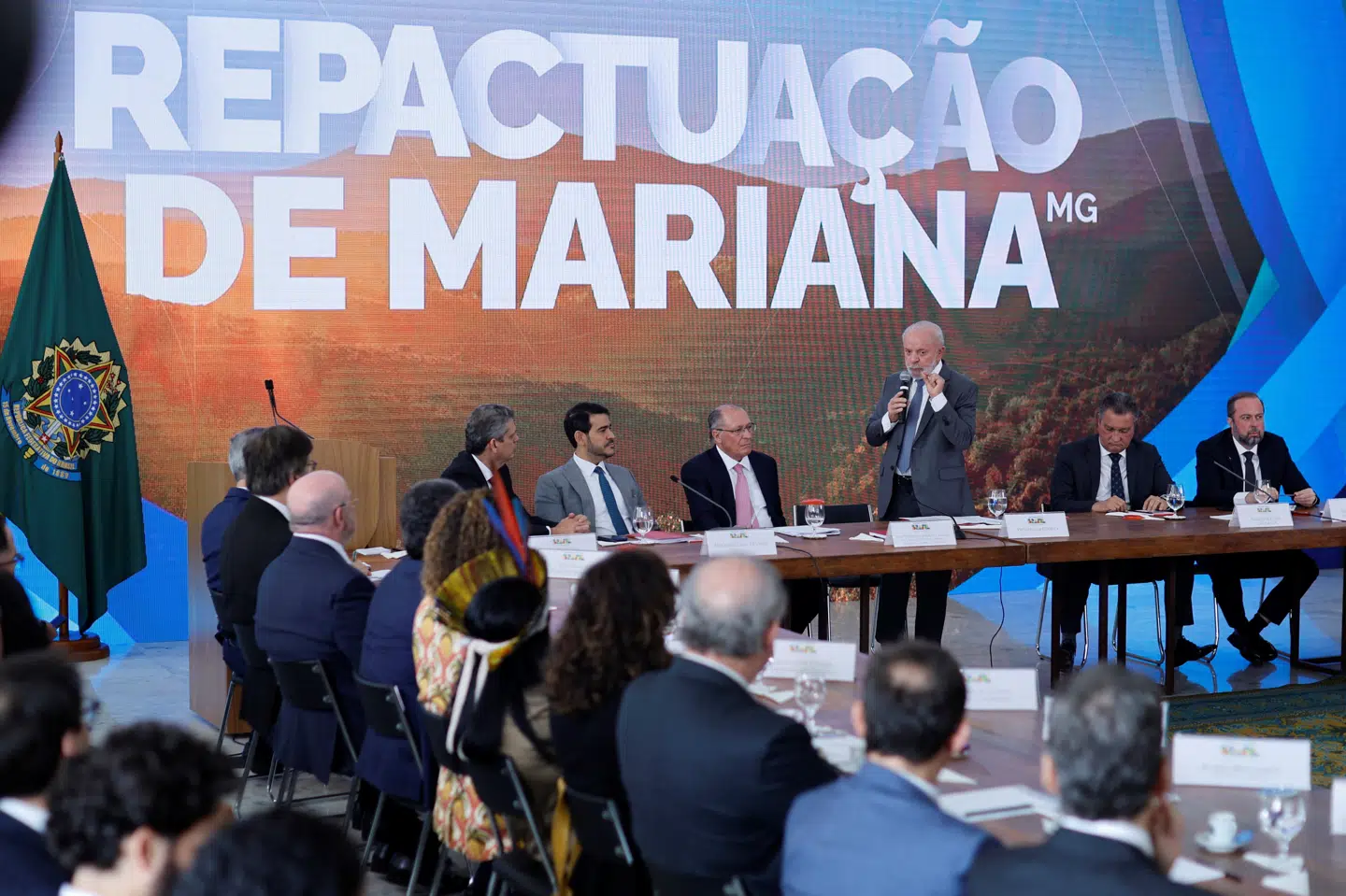 I Brasiliens hovedstad, Brasilia, deltog præsident Luiz Inacio Lula da Silva fredag i en ceremoni for at markere en kompensationsaftale.