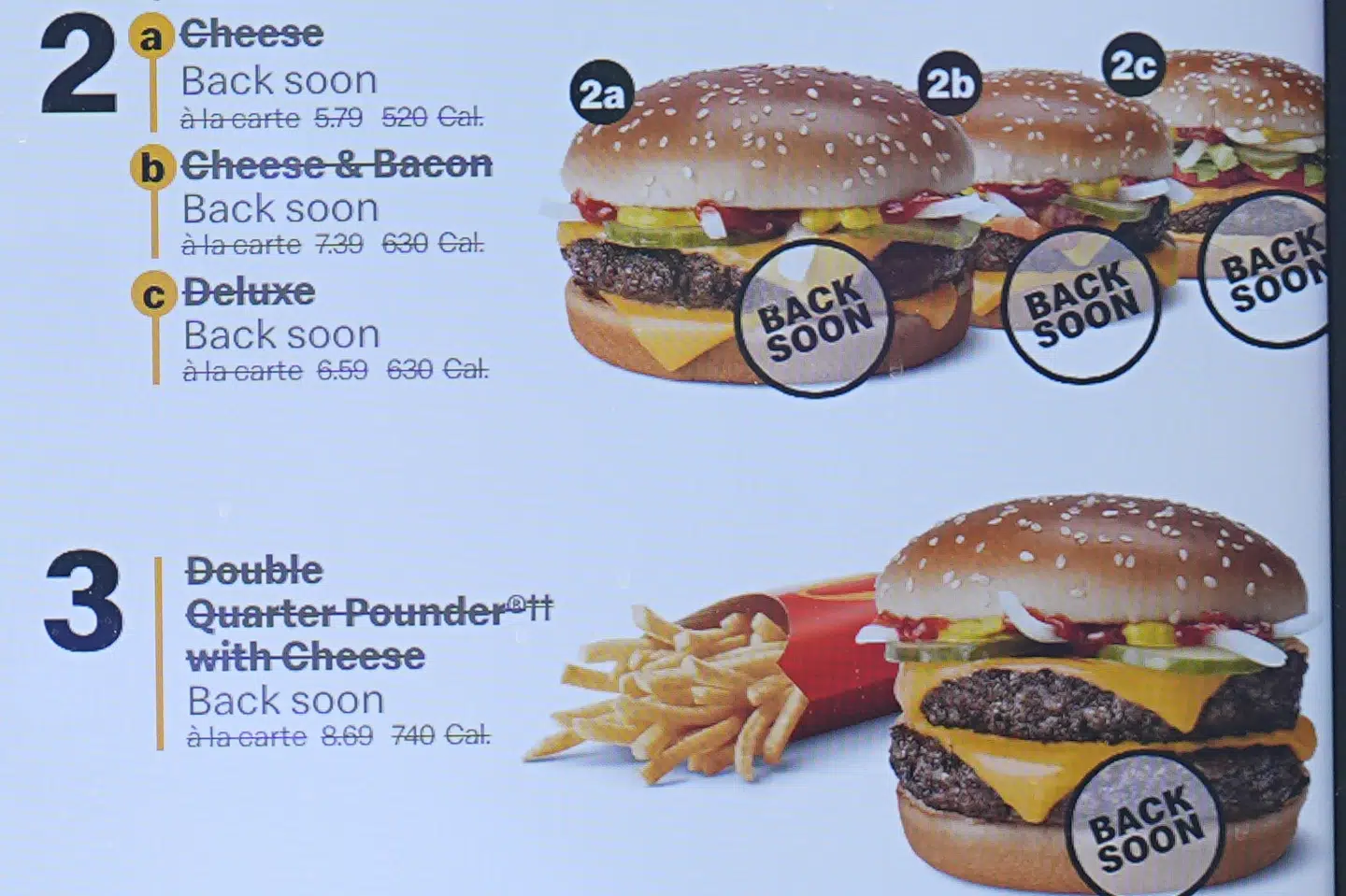 McDonald's har indstillet leveringerne af løg fra Taylor Farms i Colorado på ubestemt tid. På de 900 restauranter, som fik hakkede løg derfra, vil man stadig sælge quarter pounder-burgeren - bare uden løg. (Arkivfoto).