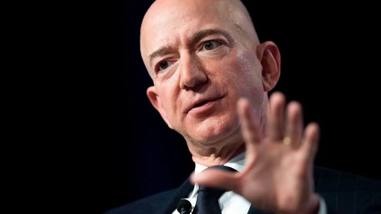 Jeff Bezos grundlagde Amazon tilbage i 90'erne. I dag regnes han som verdens rigeste mand. (Arkivfoto)