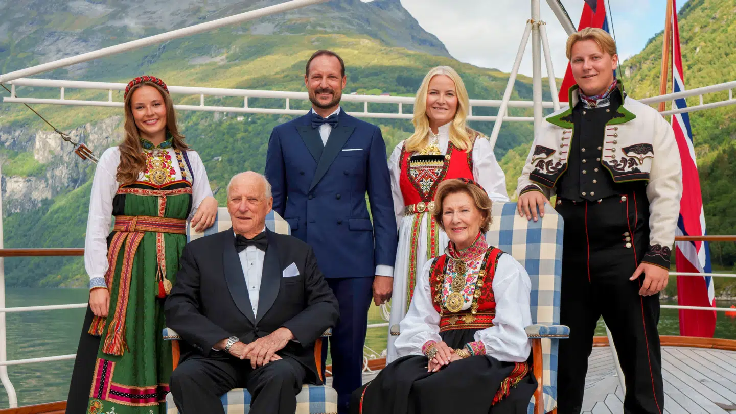 Tilslutningen til monarkiet i Norge er faldet drastisk den seneste tid.