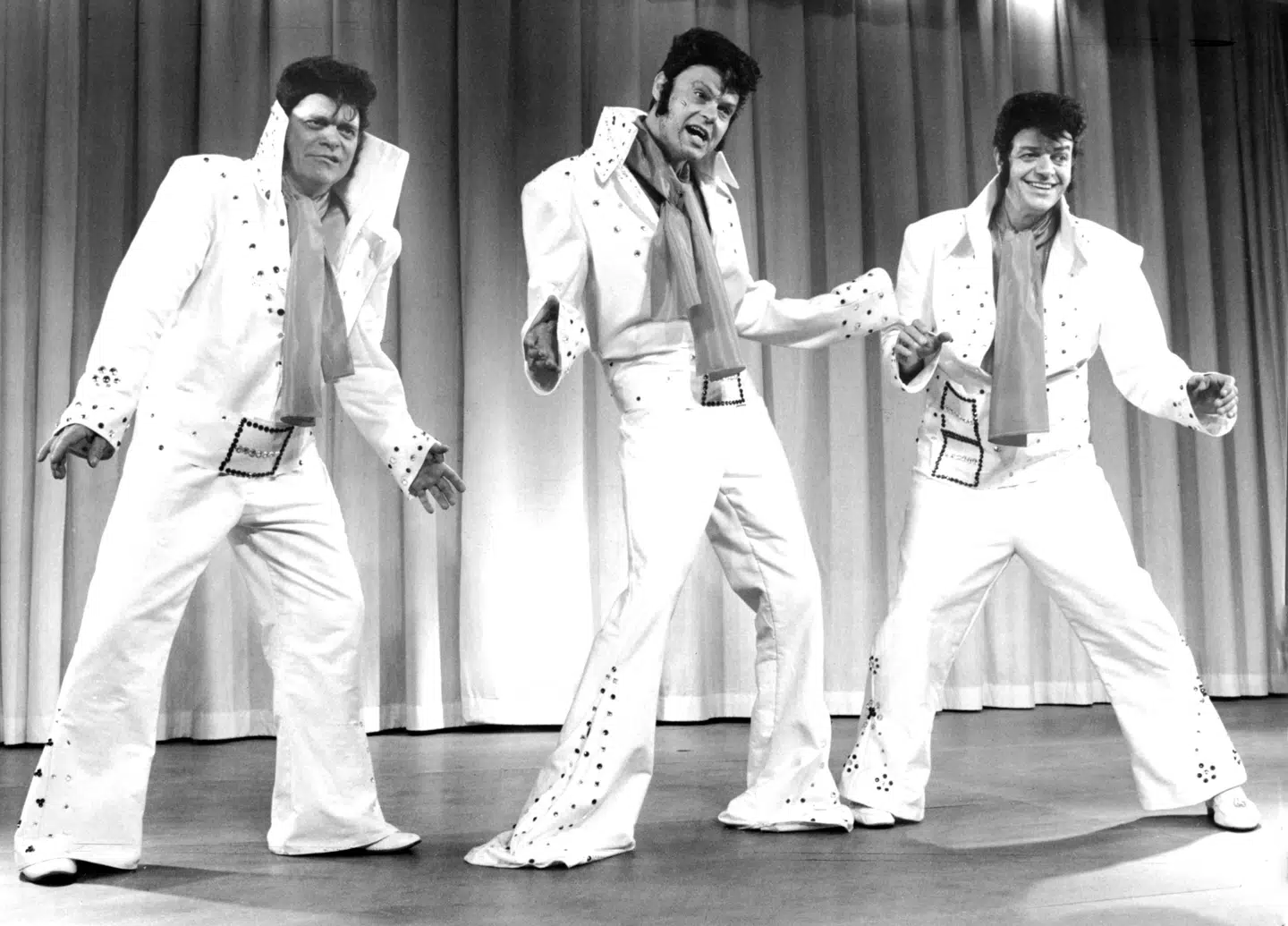 Ulf Pilgaard var eminent i sin timing, når han skulle parodiere andre kendte. Her selveste 'The King'.