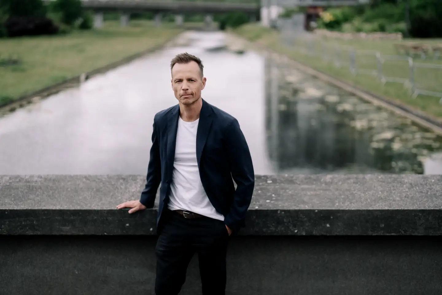 Mens amerikanske universiteter splittes af en heftig værdikamp mellem venstre- og højreorienterede, tænker Jacob Rosenkrands med genvakt taknemmelighed tilbage på sin egen studietid i Danmark. »Ingen tager skade af at læse Marx. Det er ensretningen af den frie tanke der er farlig,« skriver han