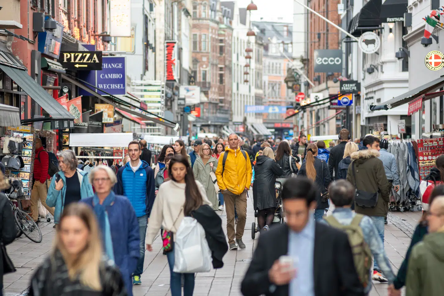 Danskerne kan om få dage se, hvad de skal betale i skat til næste år.