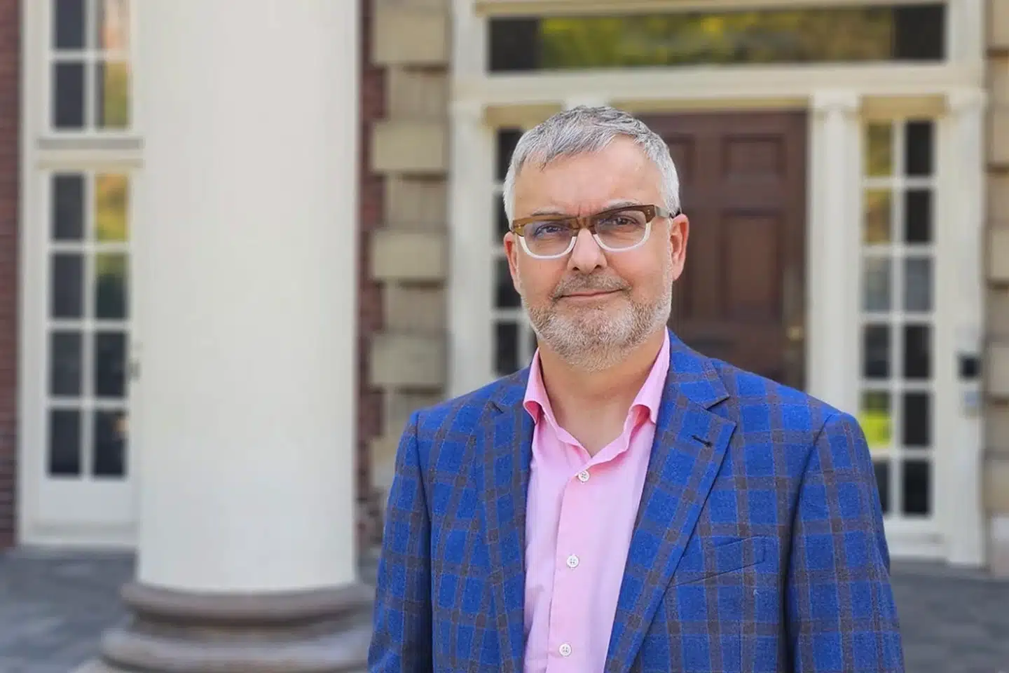 Trudo Lemmens var egentlig positivt stemt over for den første lov om aktiv dødshjælp i Canada. Men med de seneste udvidelser og løsere kriterier er den støtte trukket tilbage. Nu advarer han lande, der overvejer en legalisering.