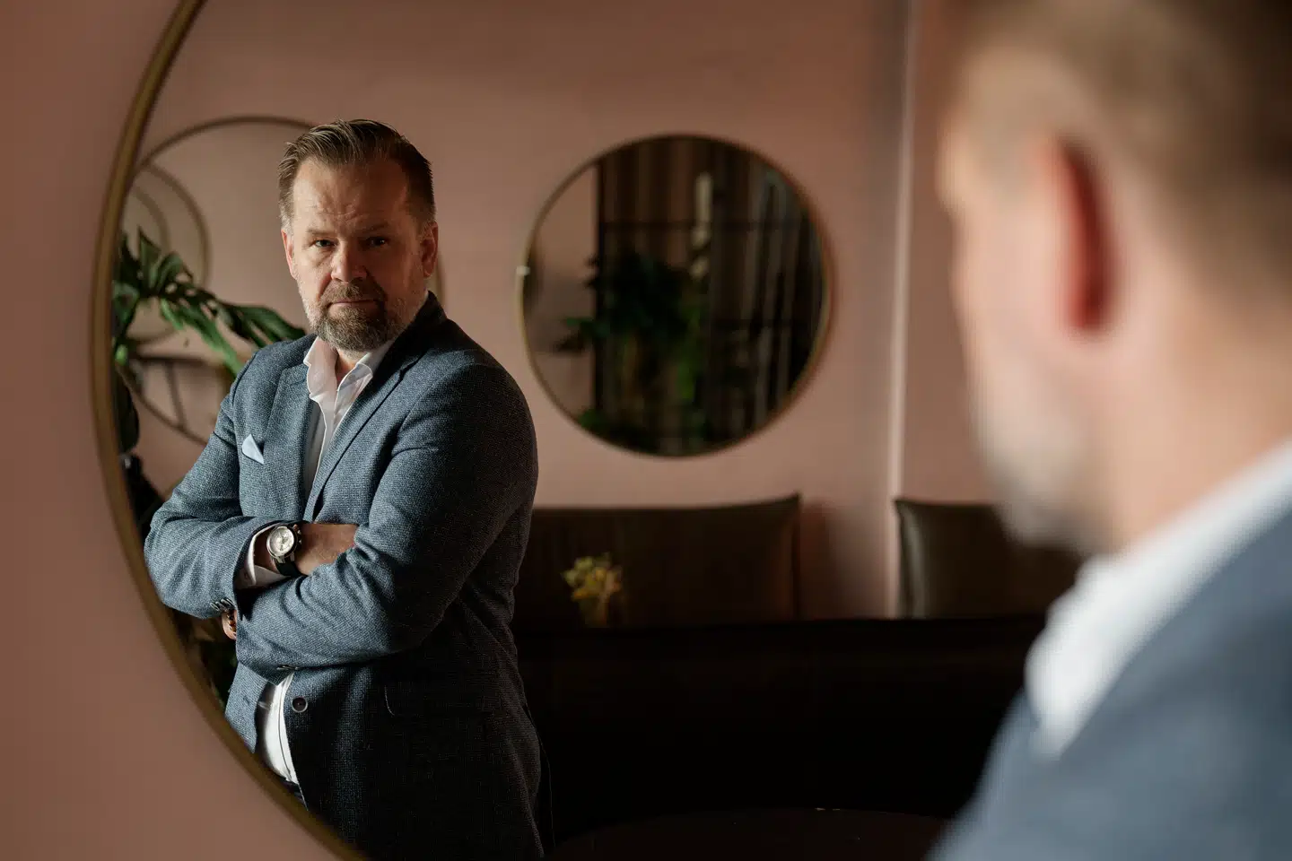 I sit arbejde som headhunter oplever Peter Kirkebye, at virksomhederne aldersdiskriminerer, når de leder efter nye medarbejdere.