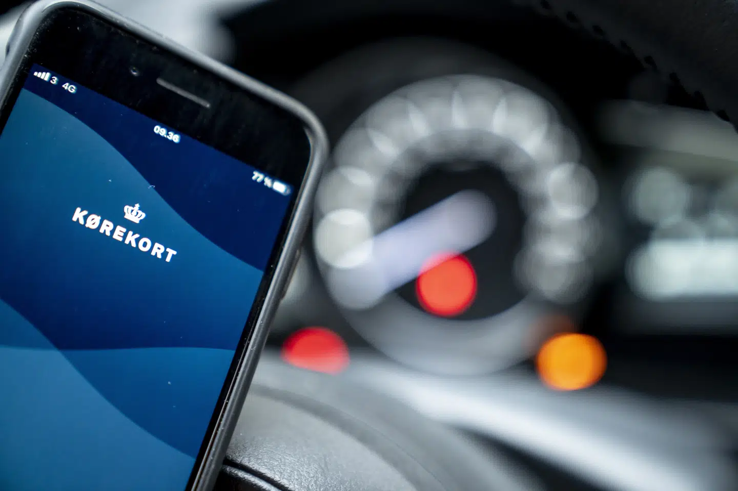 Det er både ulovligt at påtage sig andres klip i kørekortet og at betale sig fra at overdrage klippet til andre. (Arkivfoto).