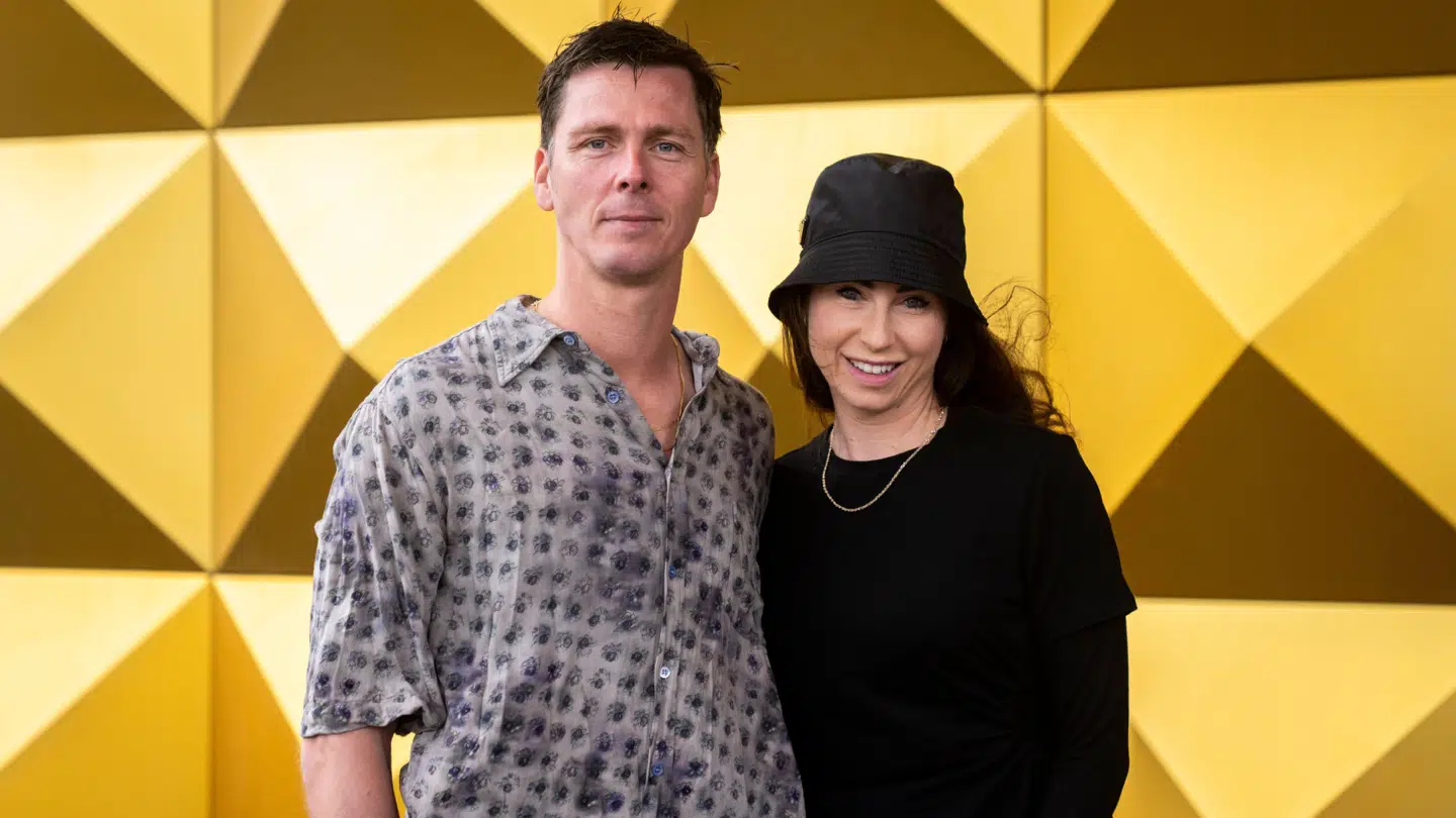 Hans Lindberg med sin hsutru, Jeanette.