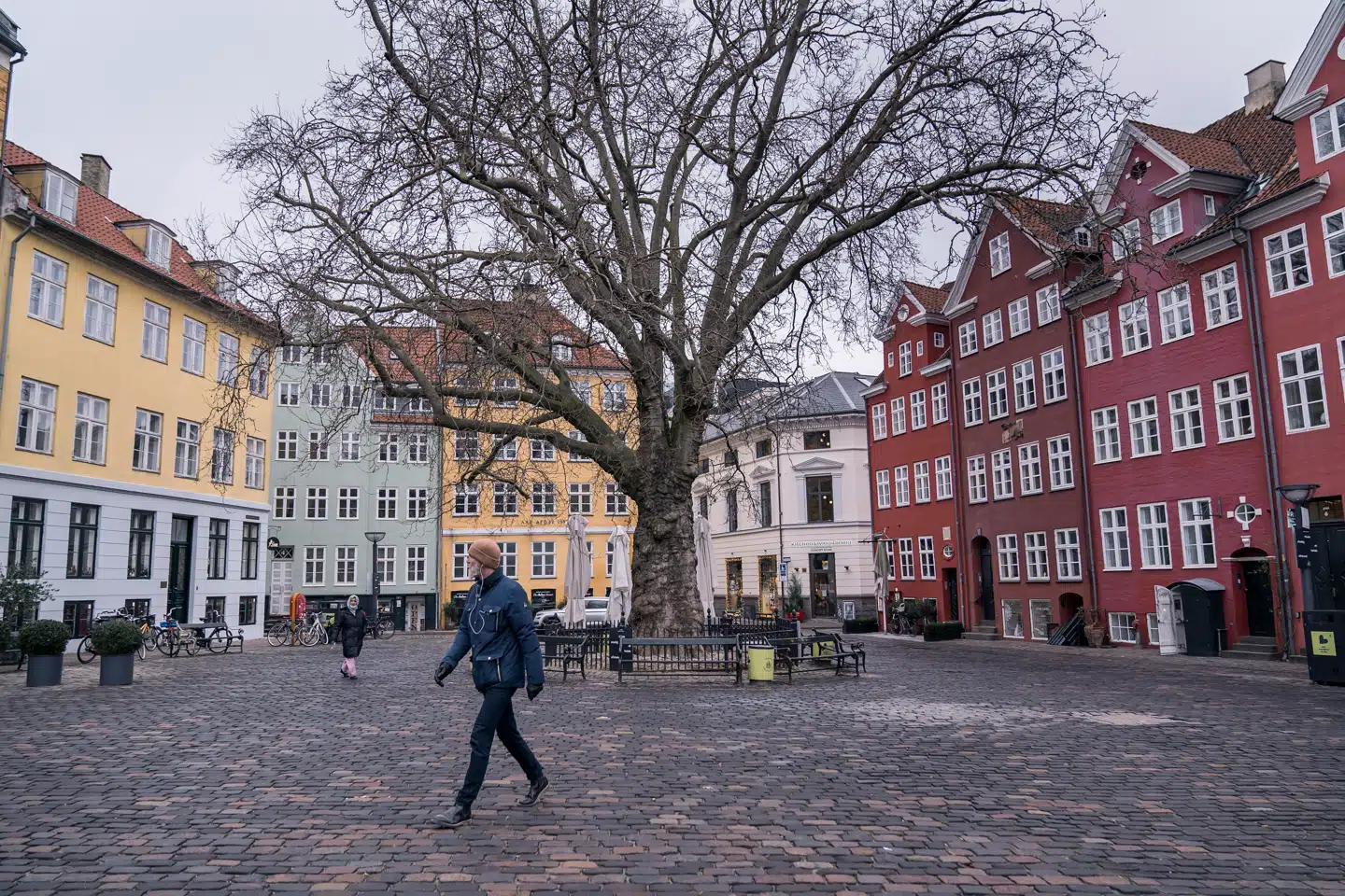 Der er penge at spare for omtrent en million danskere, når elnetselskabet Radius sænker sine priser fra 1. december.