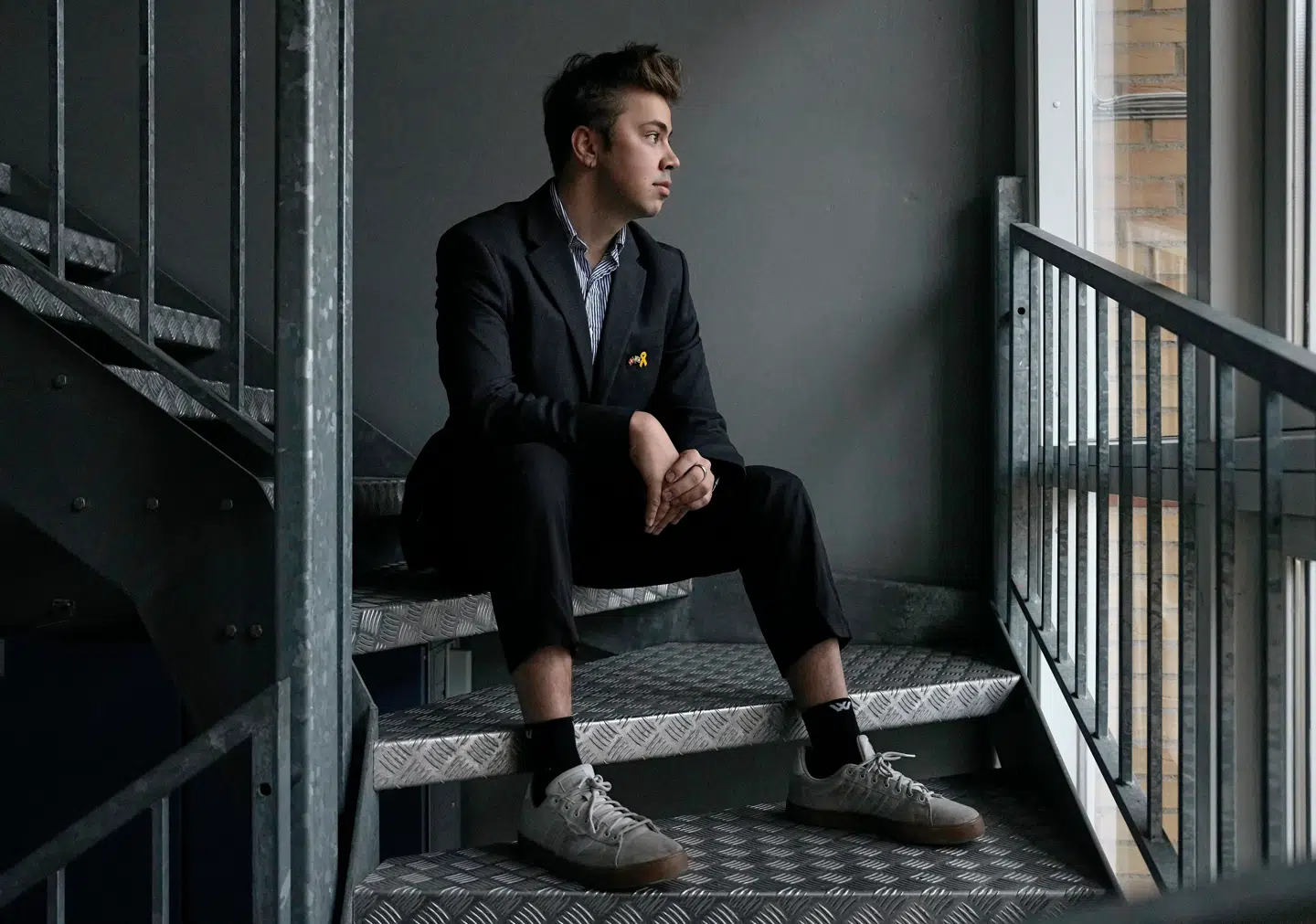 »Naturligvis har jøder i Danmark intet som helst ansvar for den krig, der foregår i øjeblikket. Alligevel bliver hadet rettet mod danskere med jødisk baggrund,« skriver Finn Rudaizky. Sagi Halevi er af jødisk afstamning og stopper nu på RUC.