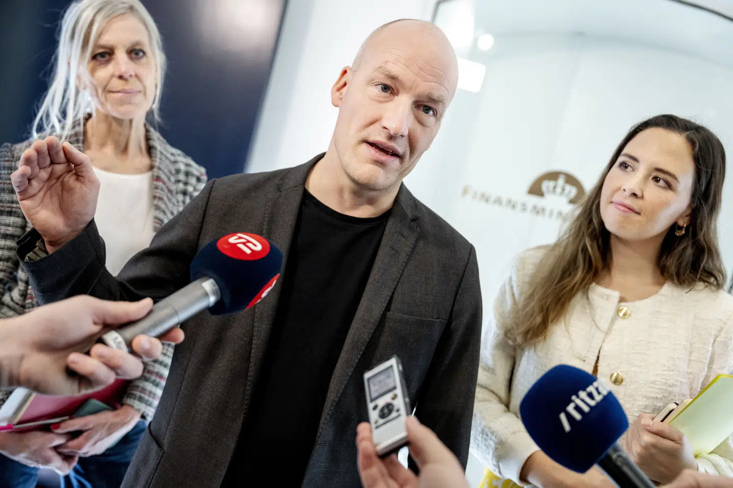 Politisk ordfører Pelle Dragsted (EL) har ikke kommenteret nyheden om, at ni medlemmer af Enhedslistens hovedbestyrelse vil have et ekstraordinært årsmøde. (Arkivfoto).