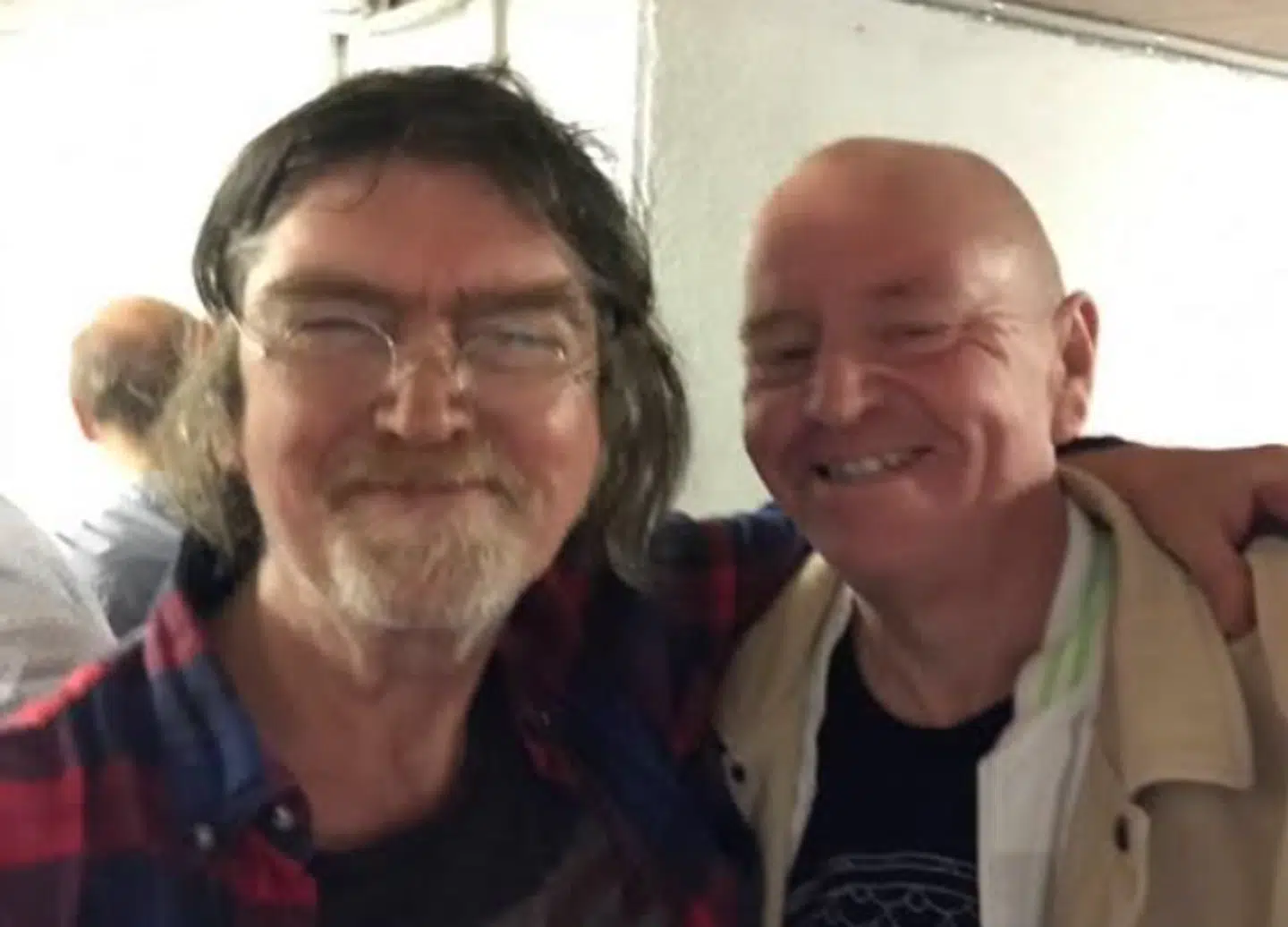 Johnny Madsen og iværksætteren Henrik 'Røde' Jensen var venner gennem næsten 40 år. Foto: Privat