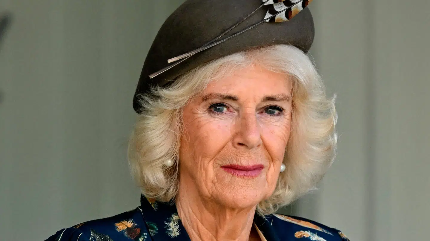 Dronning Camilla er blevet sygemeldt, men håber at kunne deltage til nogen af weekendens arrangementer i anledning af den såkaldte Remembrance Day.