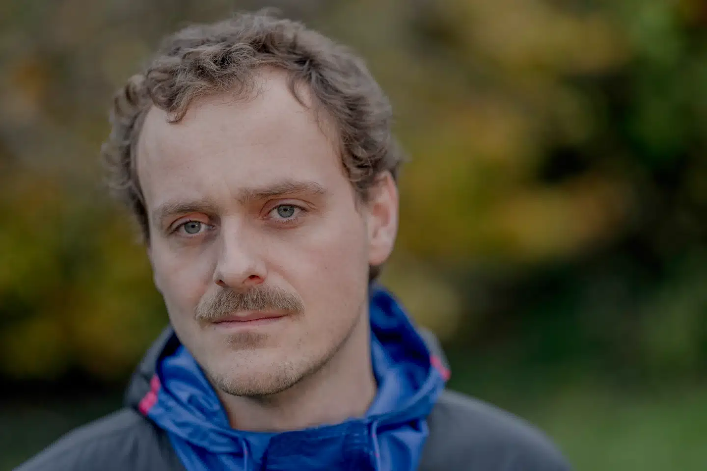 Gustav Hassager er far til to døtre, der skiftede daginstitution, efter at den fik besked på at lukke. Han er ikke uforstående over for lukningen. Men processen er kritisabel, mener han.