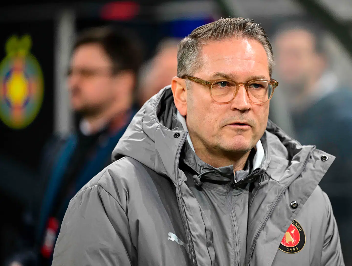 Midtjylland's Danish head coach Thomas Thomasberg looks on during the UEFA Europa League football match between FC Steaua Bucuresti and Midtjylland in Bucharest, on November 7, 2024. (Photo by Daniel MIHAILESCU / AFP)