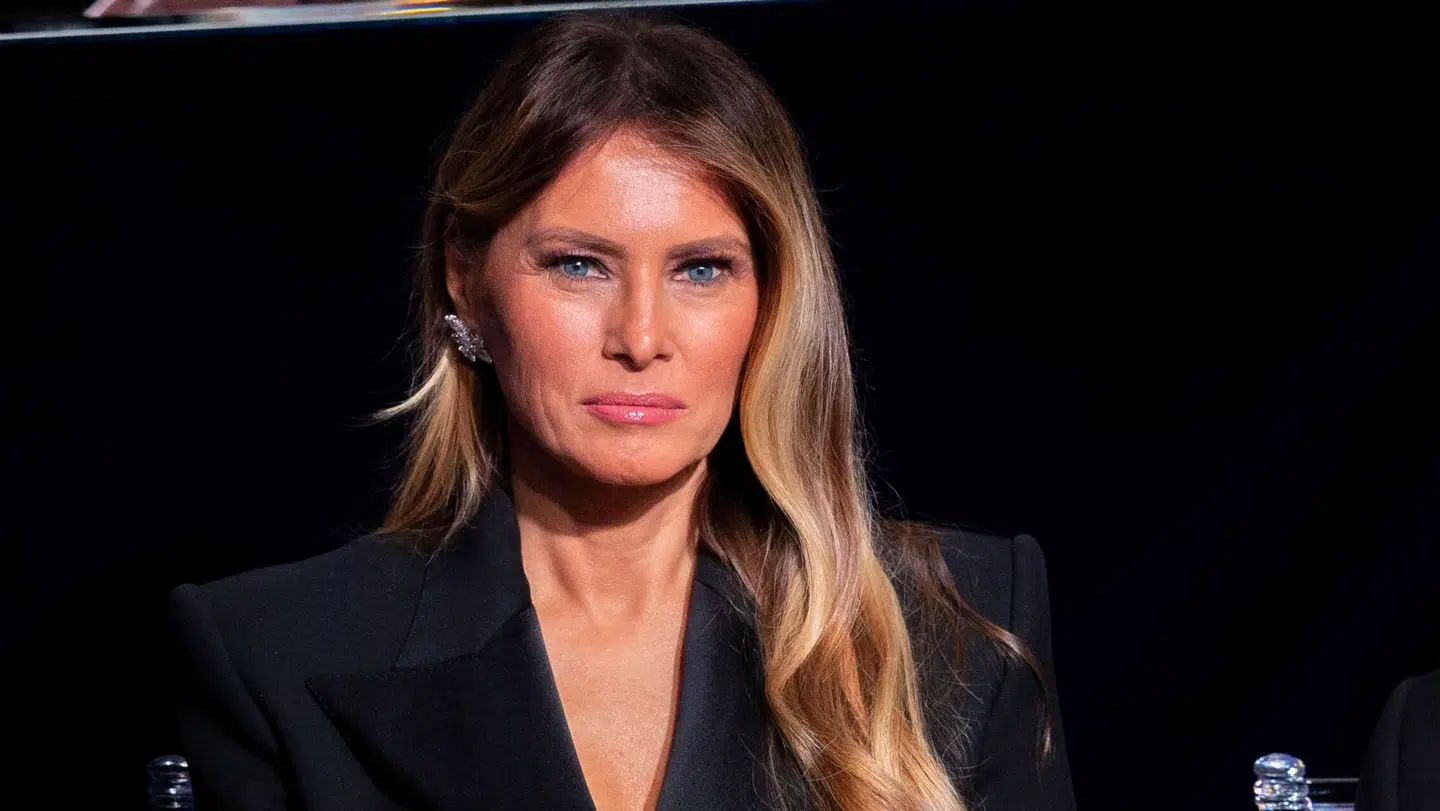 Den kommende førstedame er kendt for sin tidligere modelkarriere, hvorunder hun også mødte sin nuværende mand, Donald Trump.