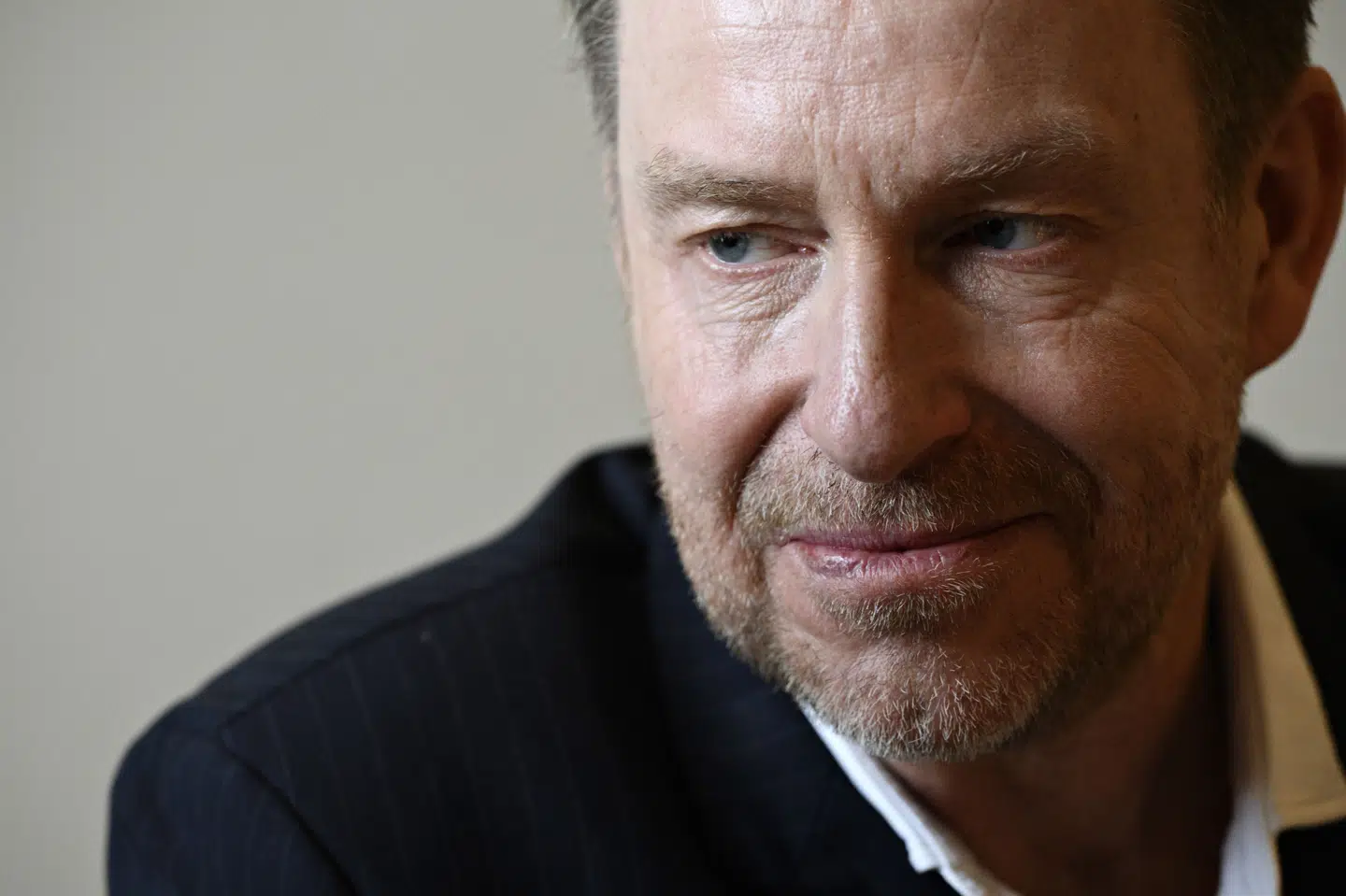 Adam Price vil ikke retsforfølge Katherine Diez for de private detaljer om deres forhold, som hun har beskrevet i en bog. (Arkivfoto).