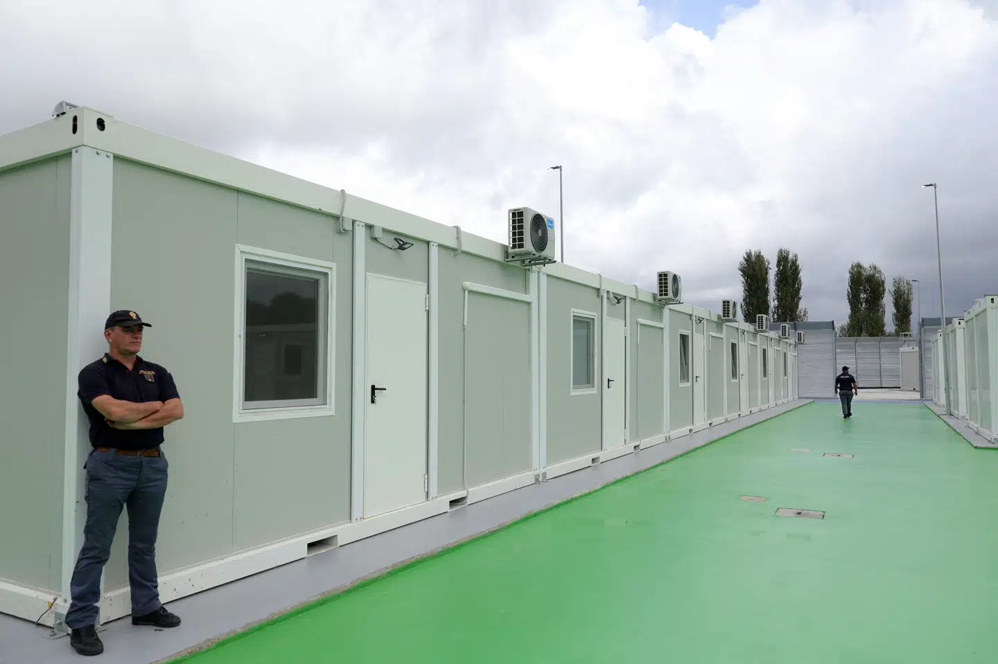 Der er oprettet et italiensk modtagecenter i Shengjin cirka 60 kilometer fra Albaniens hovedstad, Tirana. (Arkivfoto).