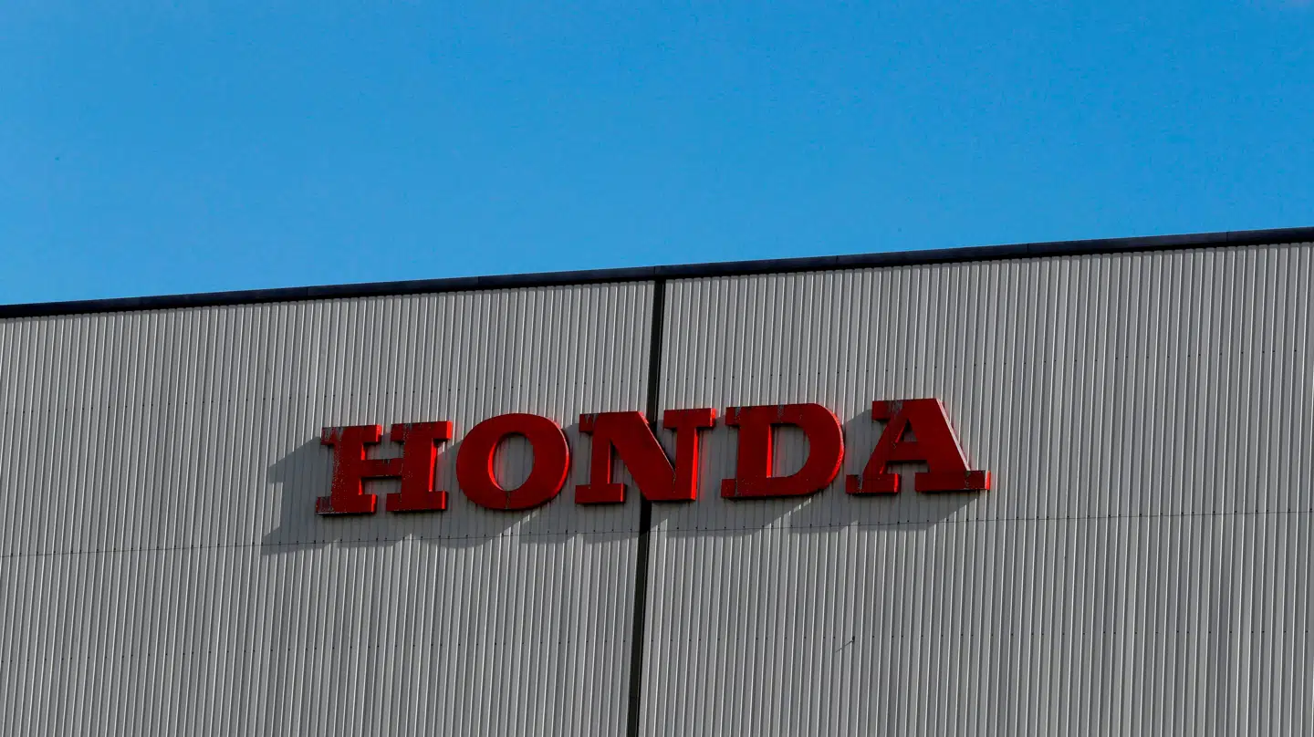 Myndighederne i USA vil undersøge 1,4 millioner biler af mærket Honda.