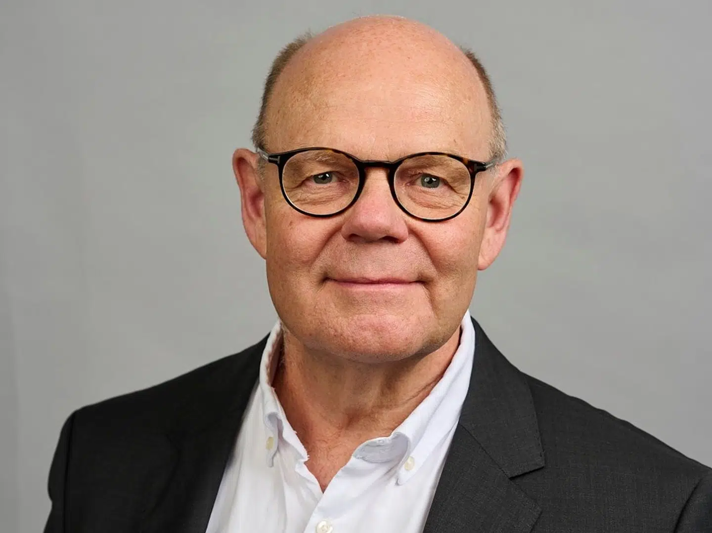 Kim Fæster er makroøkonom hos Jyske Bank. Han er uddannet ved Aarhus Universitet som økonom inden for Nationaløkonomi.