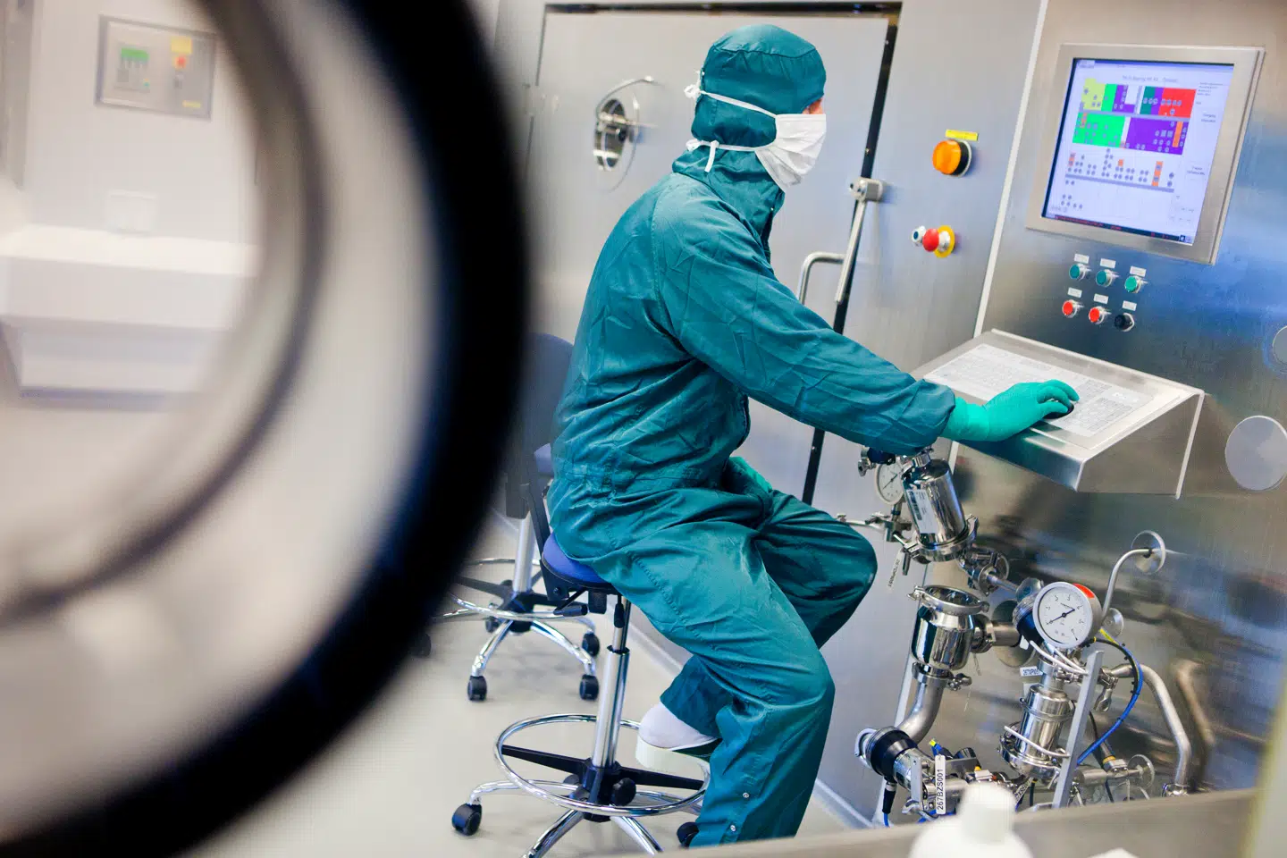 Blandt forskere og andre højtuddannede i Gentofte Kommune er det blevet meget populært at arbejde efter pensionsalderen. Kommunen nord for København har den højeste andel af folkepensionister, der fortsætter med at arbejde. Godt hjulpet på vej af nye regler.