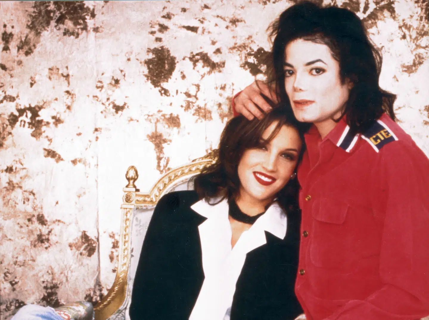 Michael Jackson og Lisa Marie Presley fotograferet i sommeren 1995, mens alt stadig var lykkeligt mellem dem.