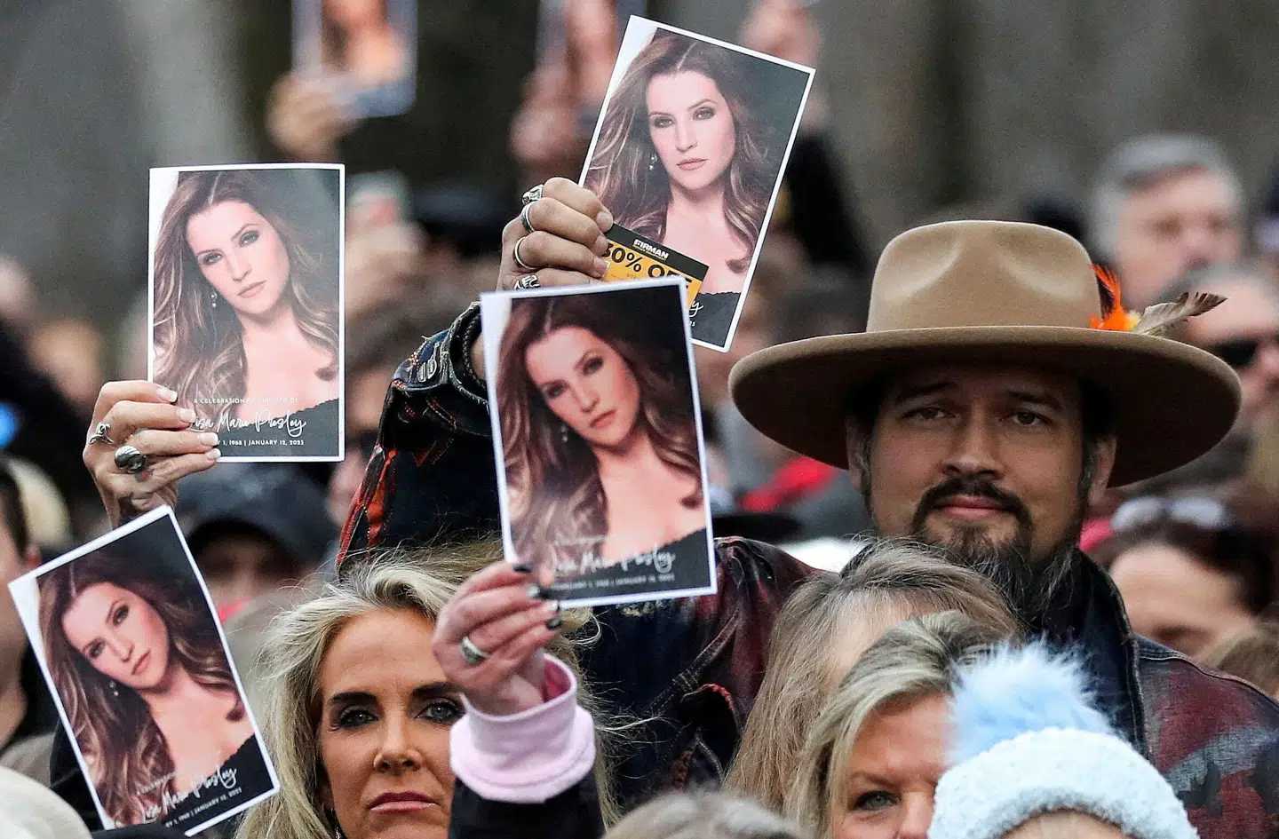 Music fans attend a public memorial for singer Lisa Marie Presley, the only daughter of the "King of Rock 'n' Roll, " Elvis Presley, at Graceland Mansion in Memphis, Tennessee, U.S. January 22, 2023. REUTERS/Nikki Boertman TPX IMAGES OF THE DAY
