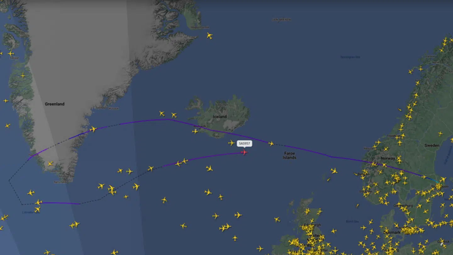 SAS-flyet måtte vende om efter at have passeret Grønland på grund af meget voldsom turbulens.