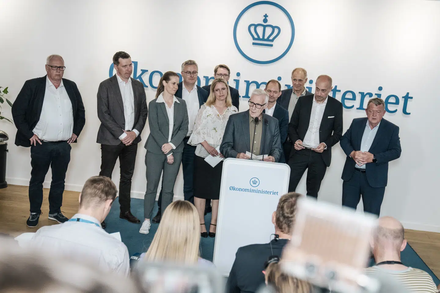 Sådan så det ud, da aftalen om den grønne trepart blev præsenteret i Økonomiministeriet mandag den 24. juni 2024. Mandag 18. november bliver den politiske aftale, der skal udmønte den grønne trepart, præsenteret. (Arkivfoto).