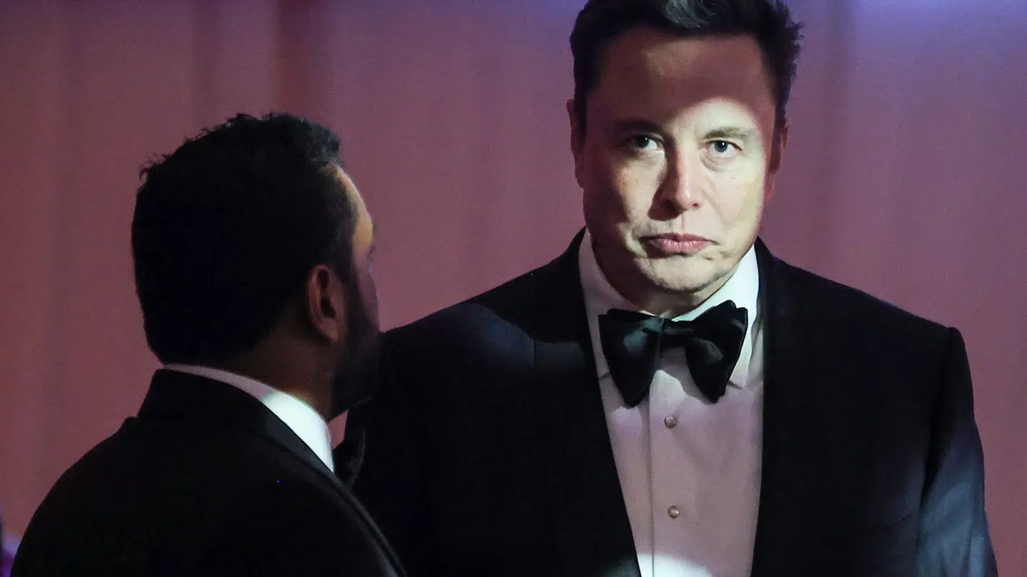 Elon Musk har tilsyneladende også kastet sin kærlighed på europæisk politik.